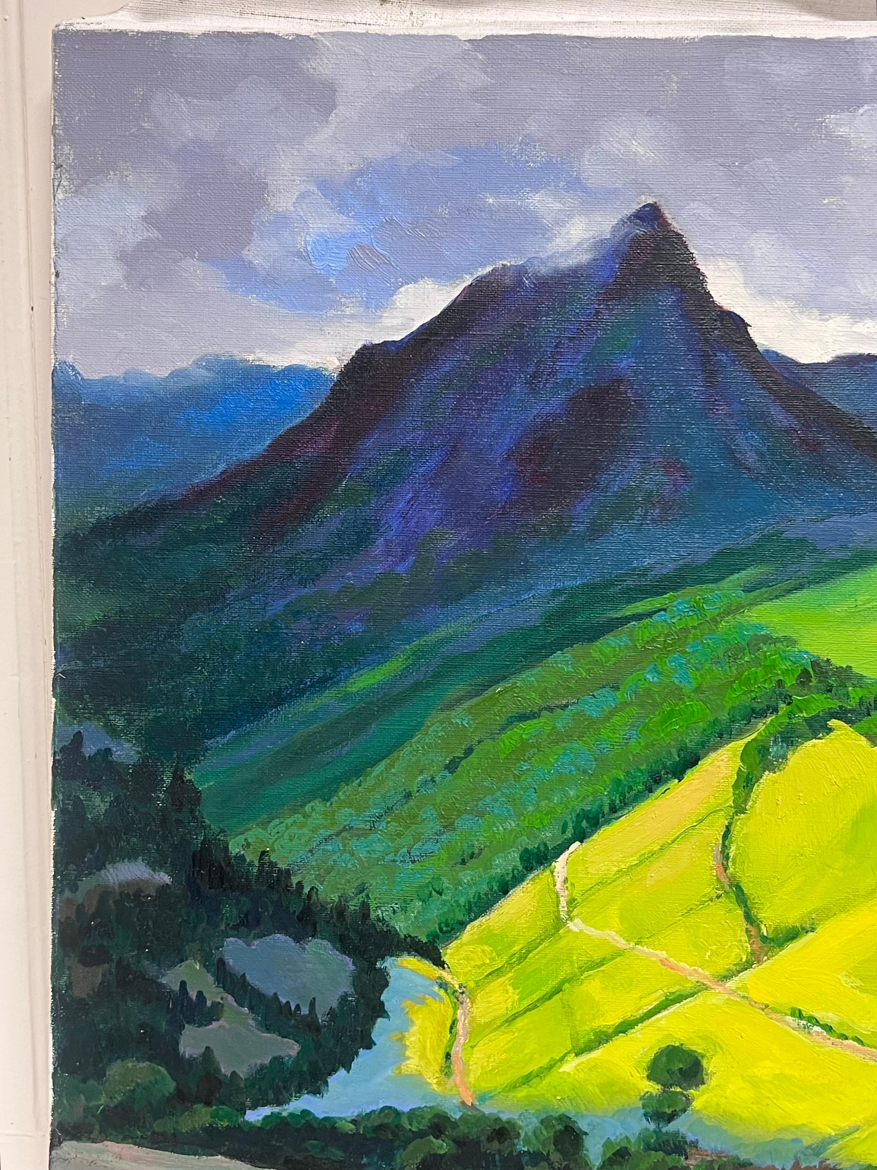 Sonnenbeschienenene Feldern und spiegelnde Spitzen in einem Bergahorn-Ölgemälde, Französisch im Angebot 2