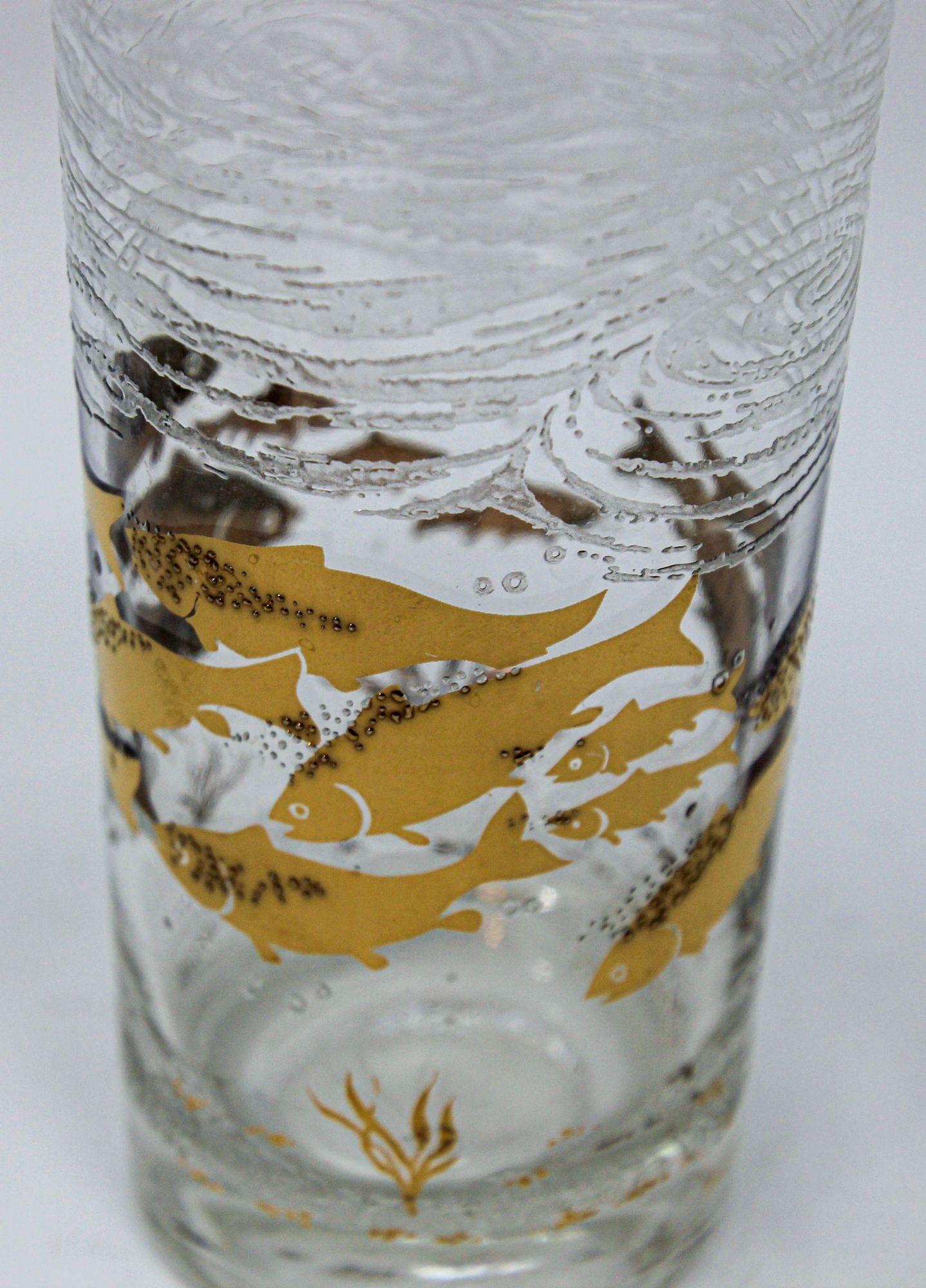 Georges Briard 22k Gold and White Glassware Barware Fish Marine Design Set of 3 For Sale 3