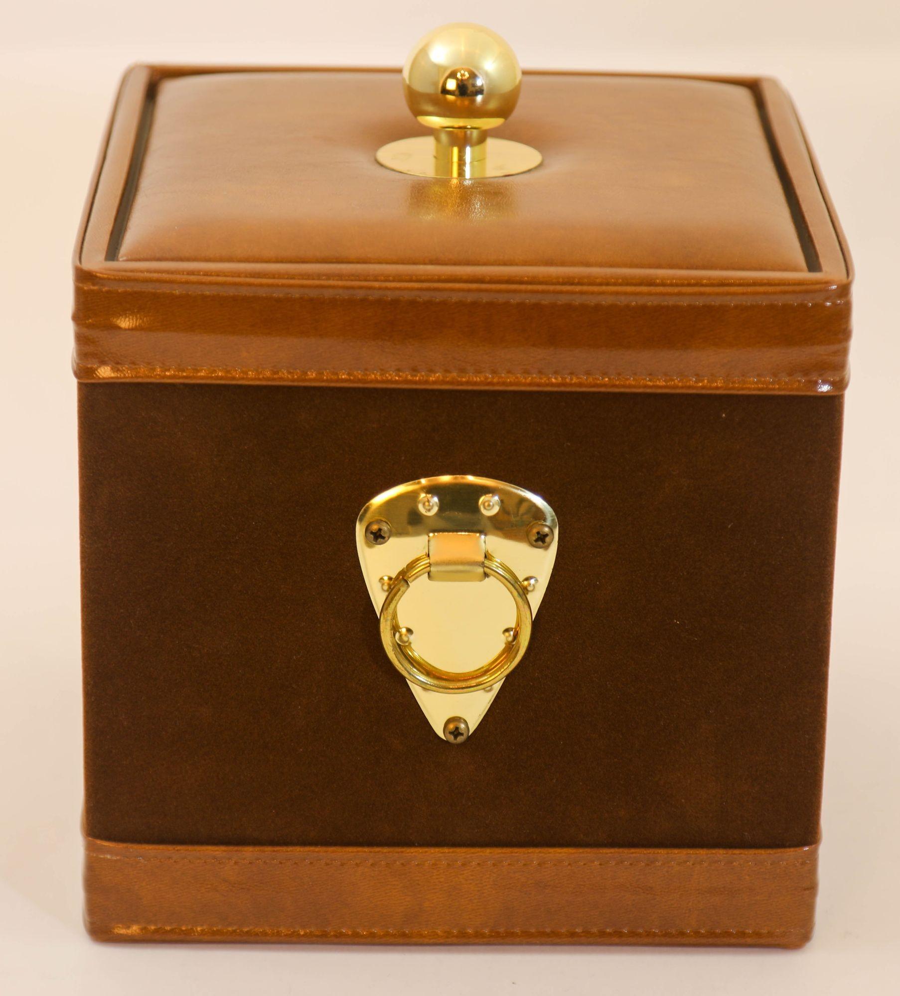 Americano Georges Briard Secchiello per il ghiaccio quadrato in pelle scamosciata marrone con ottone Vintage anni '50 in vendita