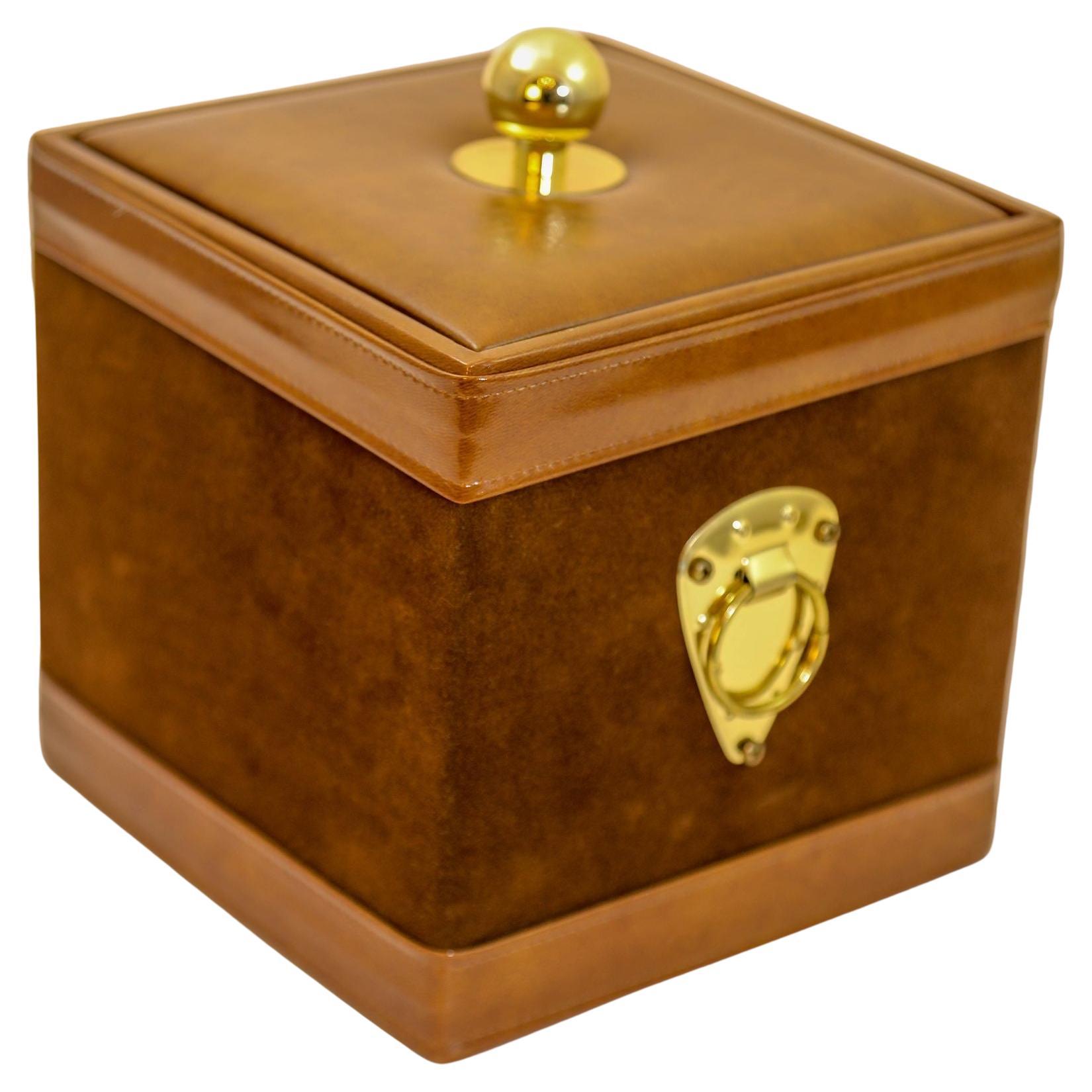 Georges Briard Secchiello per il ghiaccio quadrato in pelle scamosciata marrone con ottone Vintage anni '50 in vendita