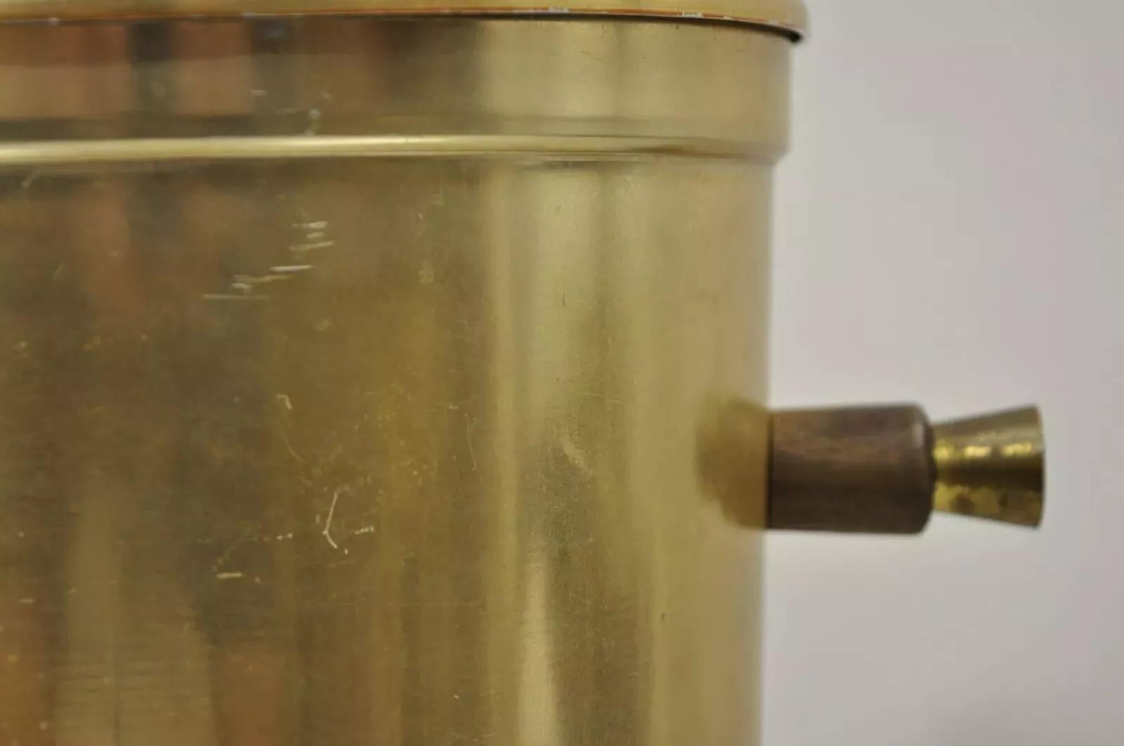 Georges Briard Moderner Aluminium-Messing-Eiskübel mit Griffen aus der Mitte des Jahrhunderts im Angebot 1