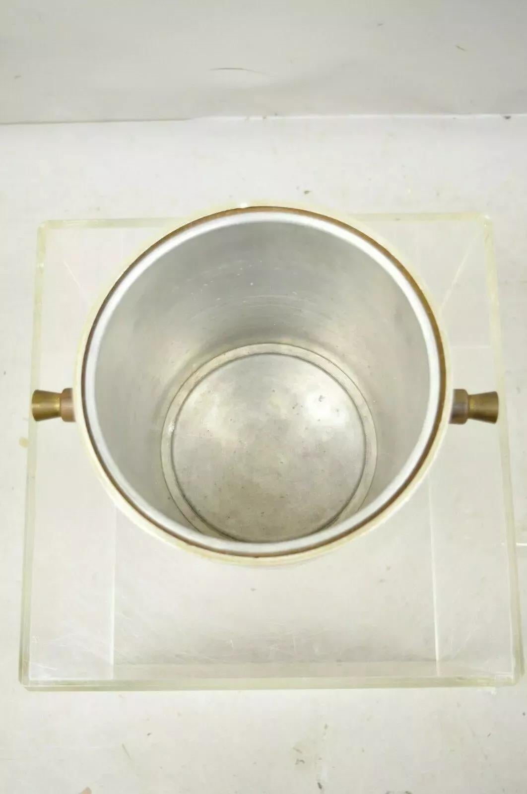 Georges Briard Moderner Aluminium-Messing-Eiskübel mit Griffen aus der Mitte des Jahrhunderts im Angebot 2