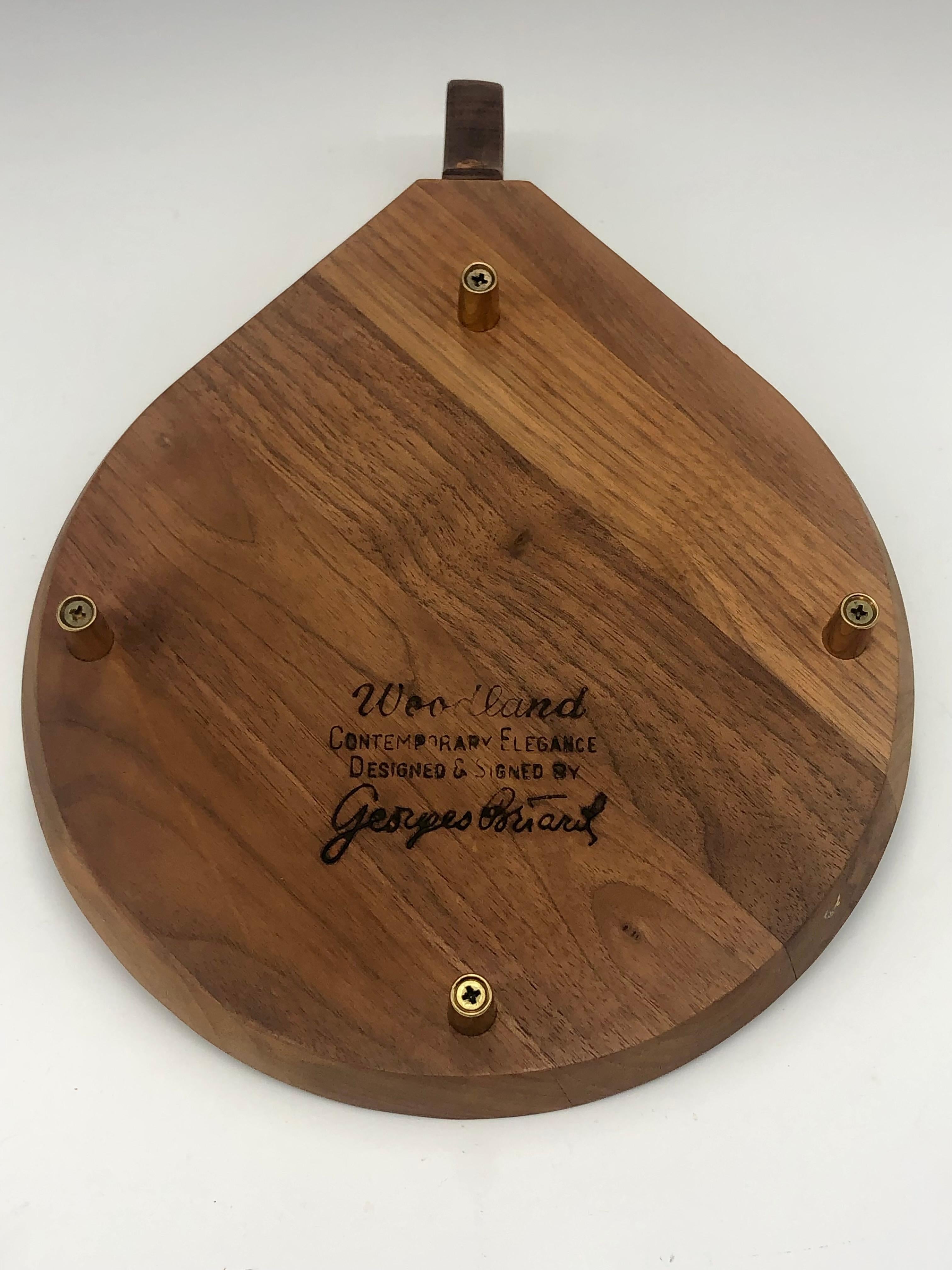 Georges Briard, tavola da formaggio in legno di noce e smalto con coltello, moderna a metà del secolo scorso in vendita 2