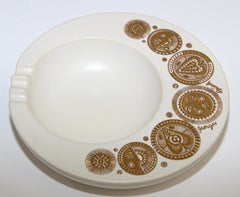 Georges Briard Midas Hyalyn Porcelain Ashtray with Gold Design