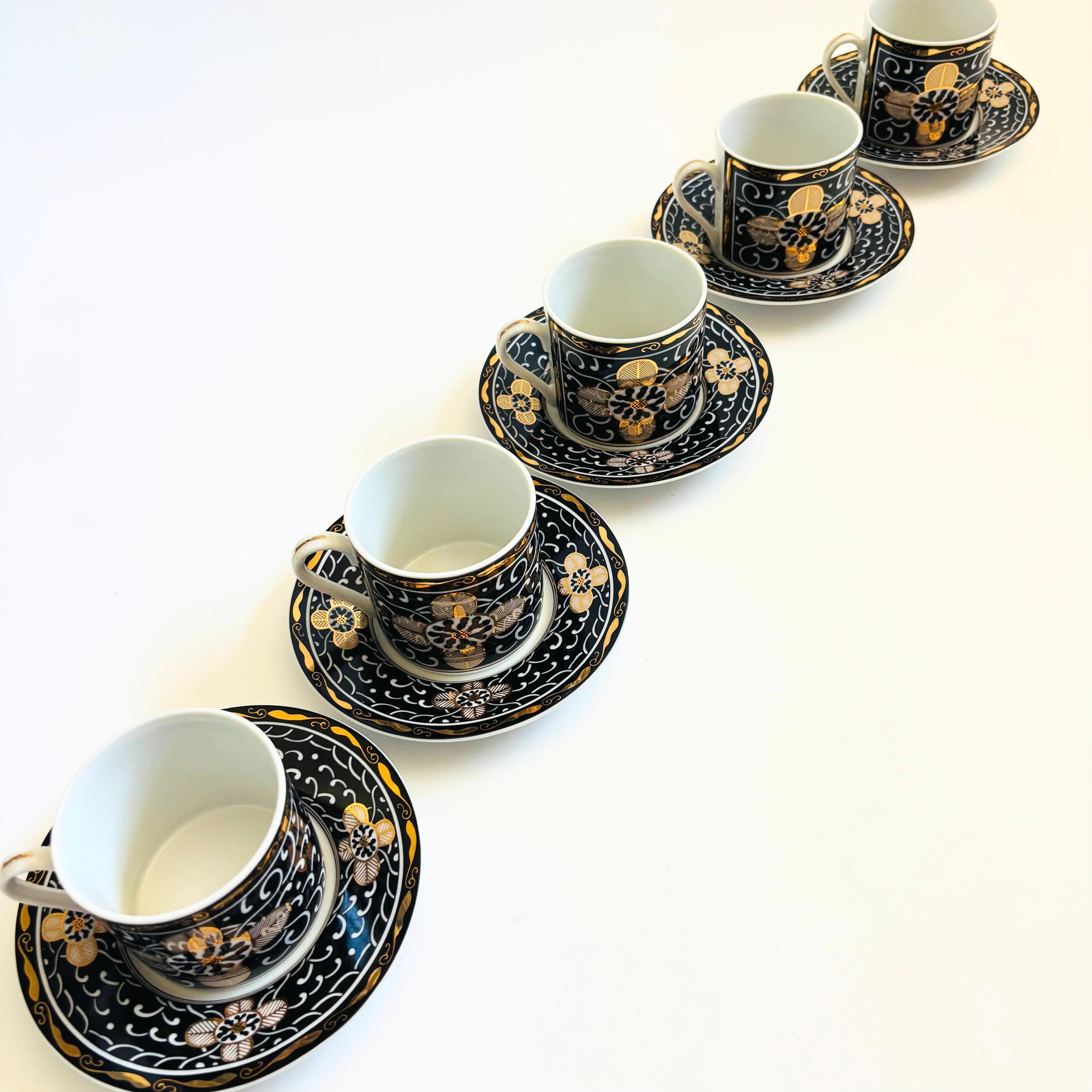 Tazze e piattini Georges Briard Royal Tapestry - Set da 5 in vendita 2