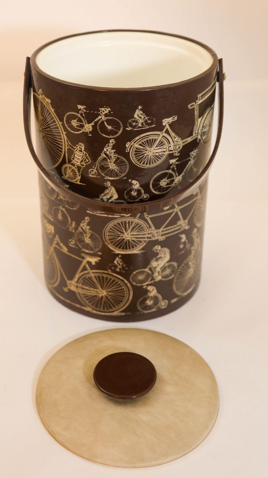 Georges Briard Signed Ice Bucket Brown Vinyl with Bicycle Design Vintage 1950s In Good Condition For Sale In North Hollywood, CA