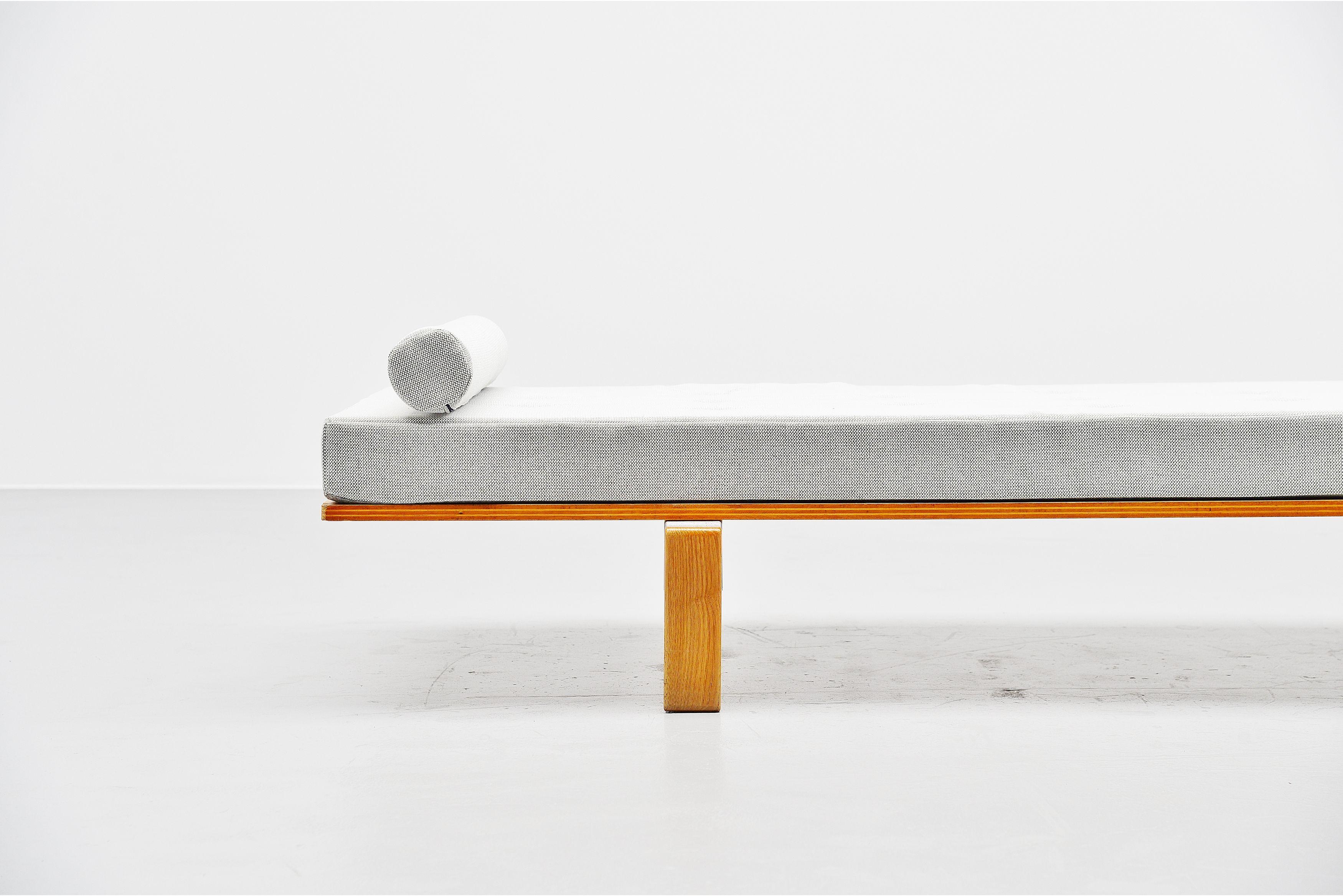 Mid-20th Century Georges Candilis Anja Blomstedt Plein Daybed, France, 1969