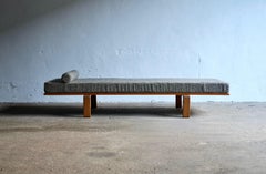 Georges Candilis & Anja Blomstedt Plein Daybed Sentou