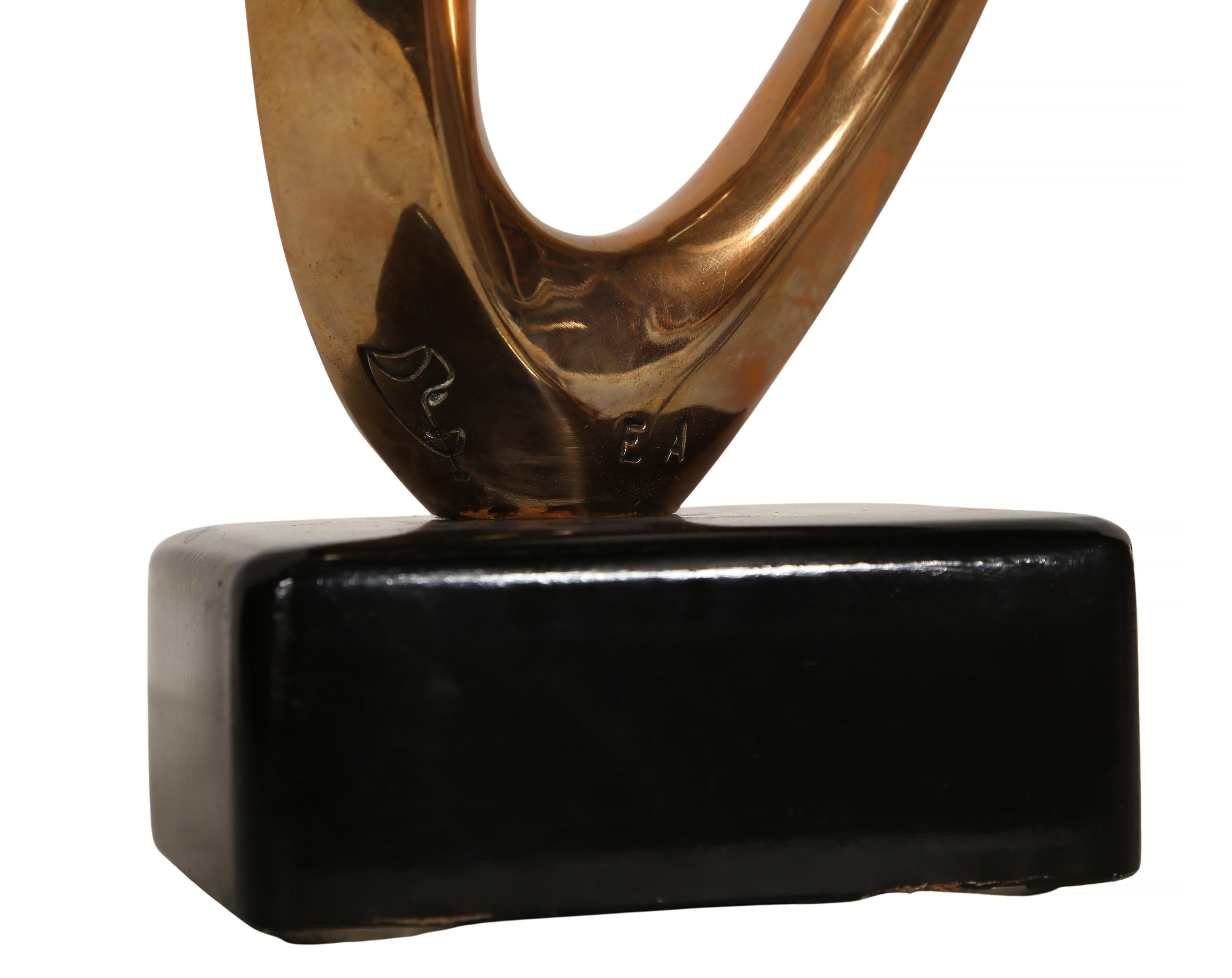 Portrait de femme, Modernity Sculpture en bronze à patine dorée - Noir Abstract Sculpture par Georges Charpentier