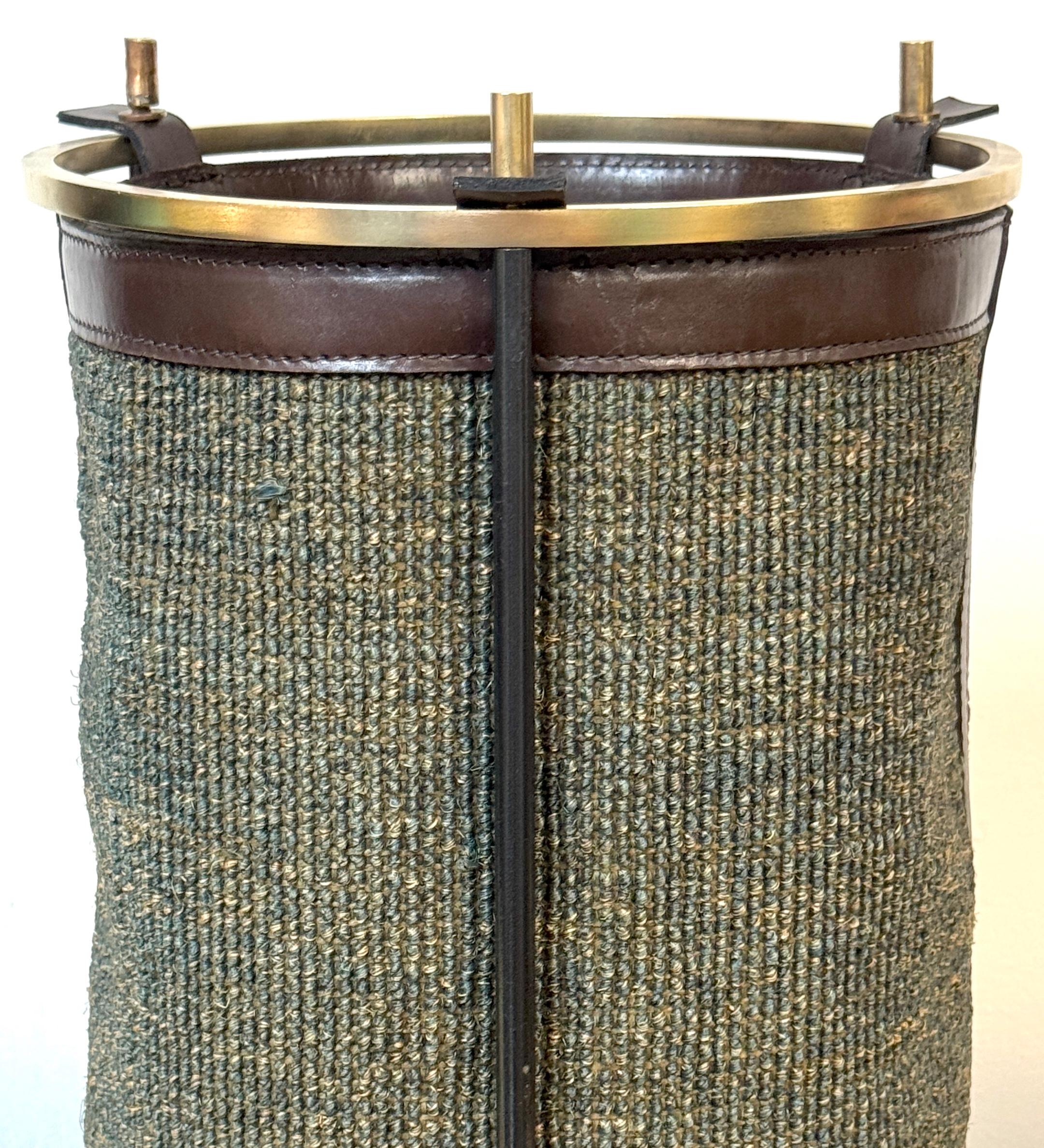 20ième siècle Panier/sac à déchets en cuir et tissu Georges Coslin, Italie, années 1960 en vente
