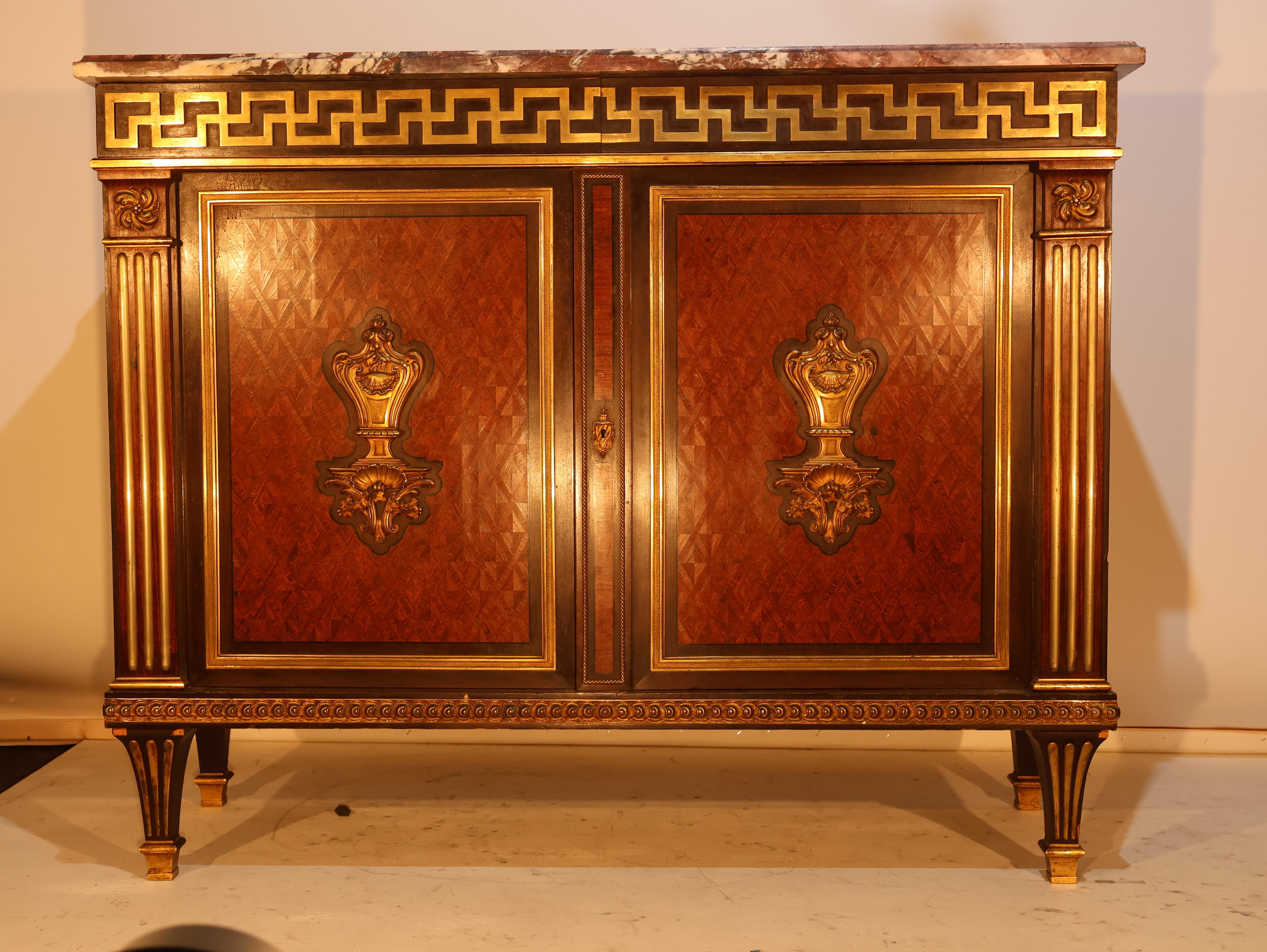 Georges-Francois Alix Commode francese con piano in marmo e ormolu, Francia, 1870 circa in vendita 1