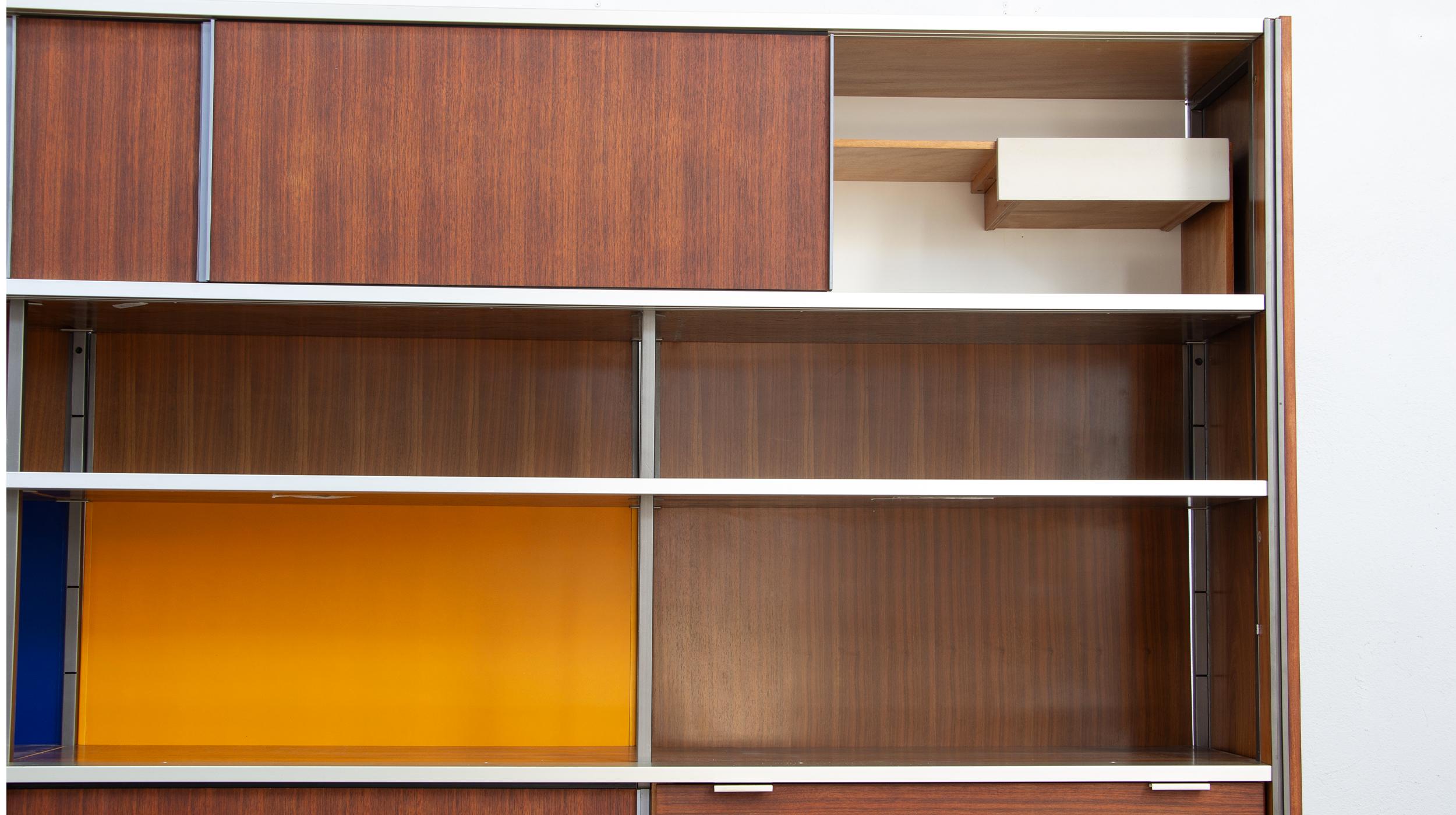 Acier Bibliothèque Georges Frydman pour EFA