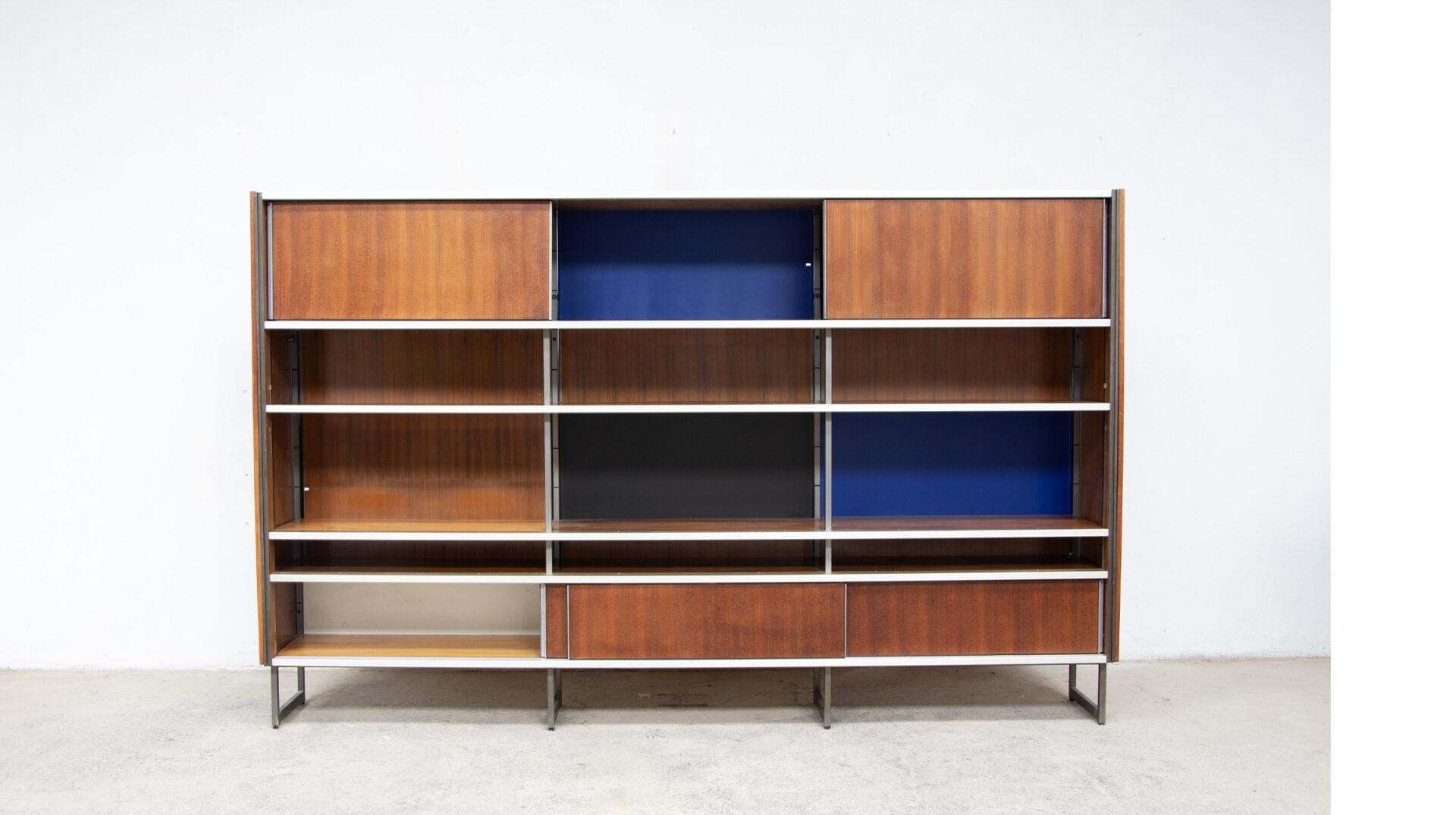Georges Frydman Modernist Bookcase for EFA, 1960’s For Sale 2