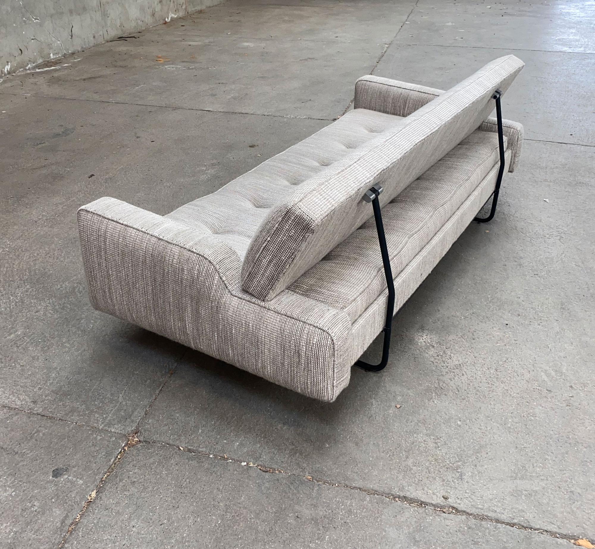 Georges Frydman for EFA
wool sofa and tubular metal structure from the 1950s reupholstered in kvadrat fabric, sofa transforming into a single bed

Georges Frydman (1924-?) is a French designer. Attracted by geometry in space, he entered the Arts