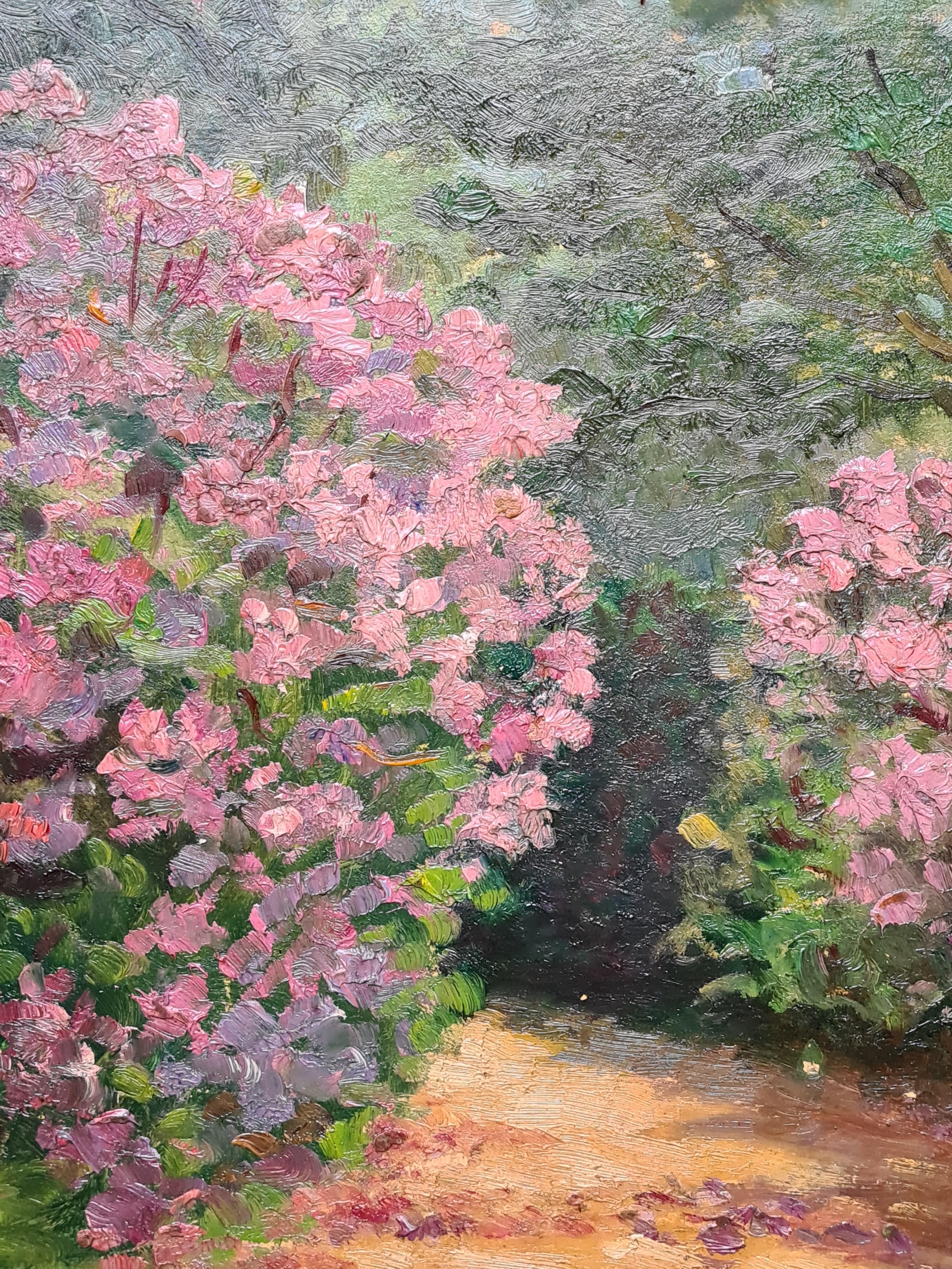 Paysage impressionniste de l'école de Barbizon, les Azaleas - Marron Landscape Painting par Georges Guerin
