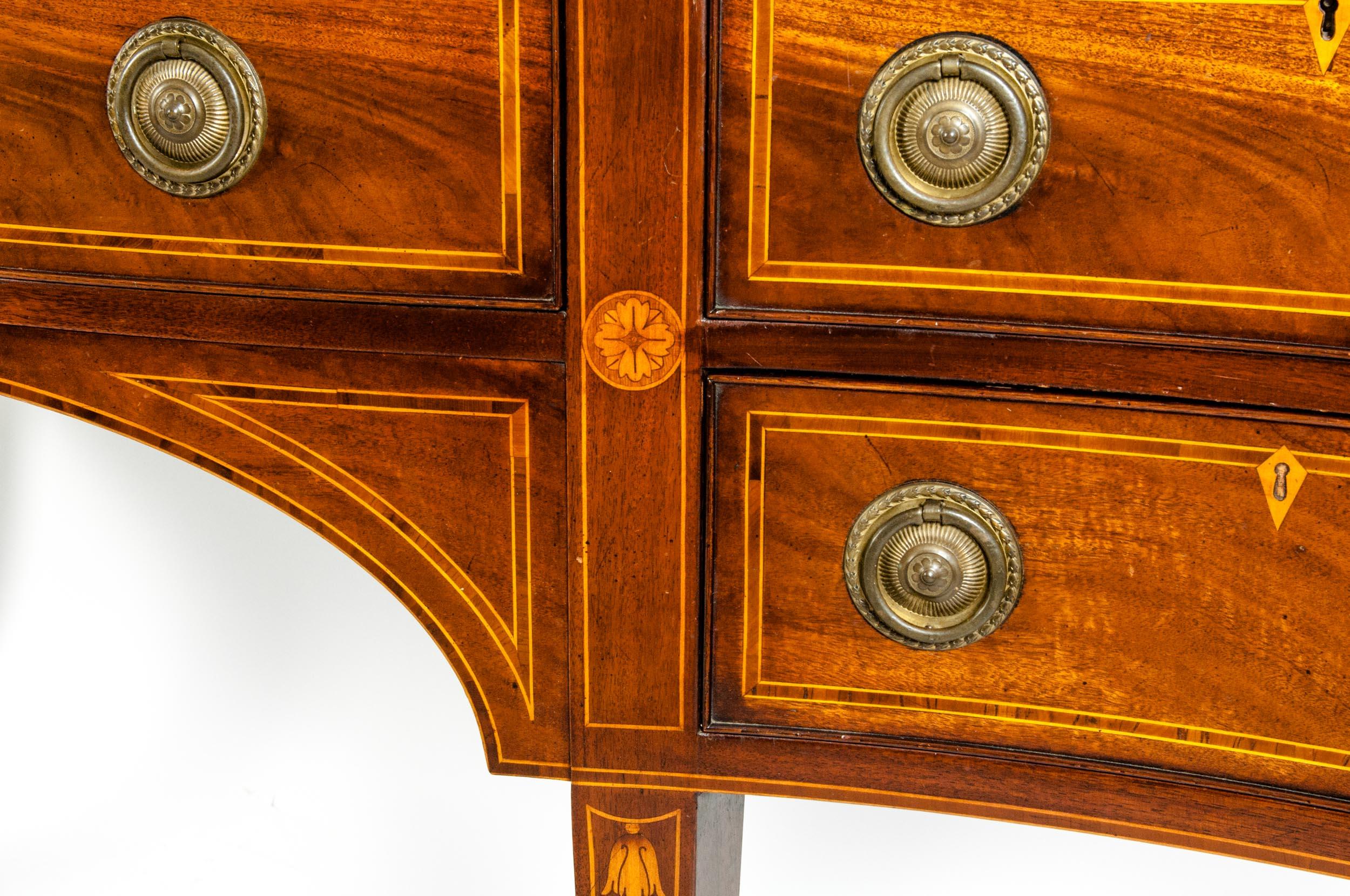 Georges III Style Mahogany Wood Sideboard 3
