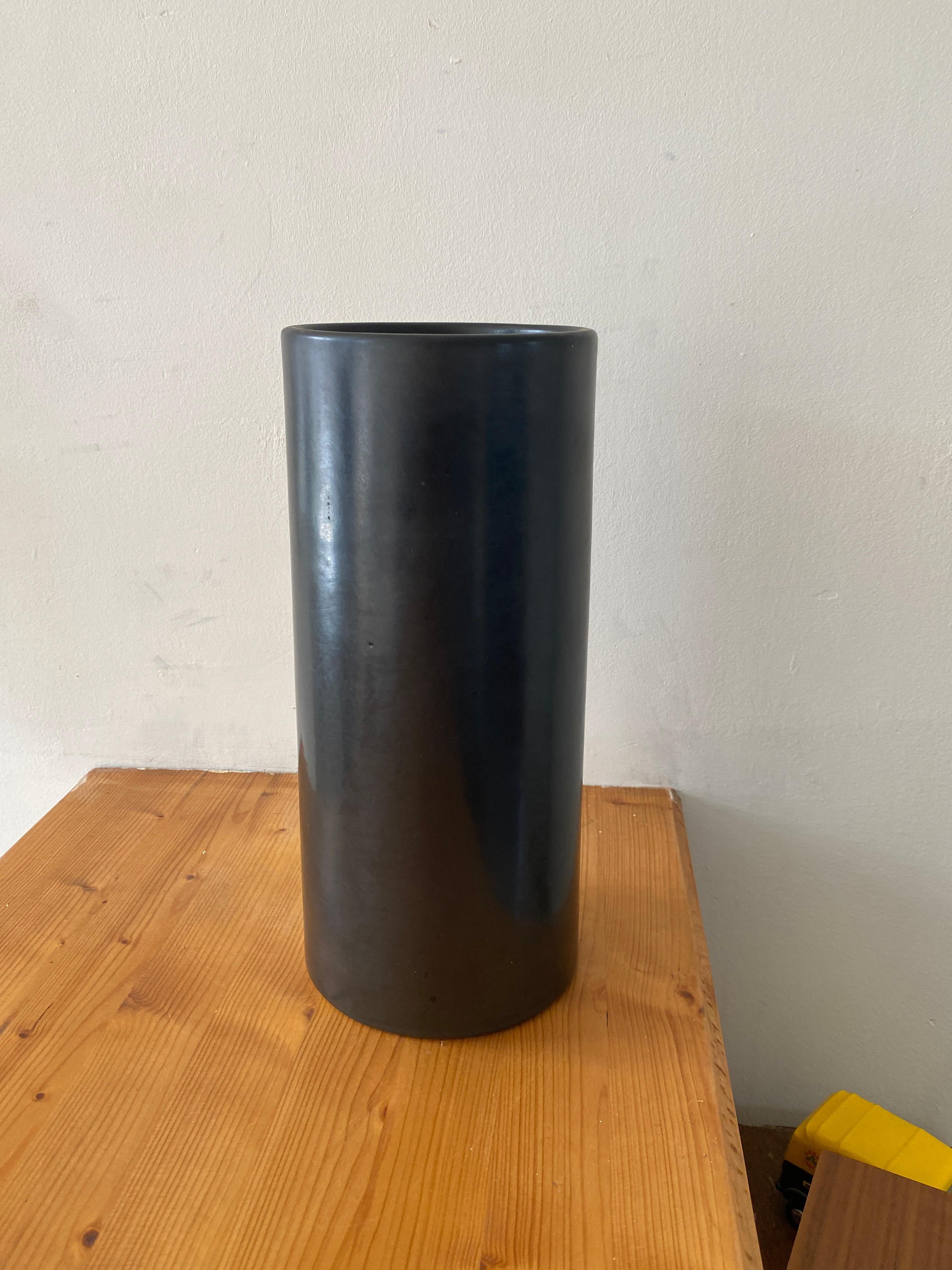 Georges Jouve (1910-1964) large ceramic scroll vase. 
Alpha signature
Very good condition