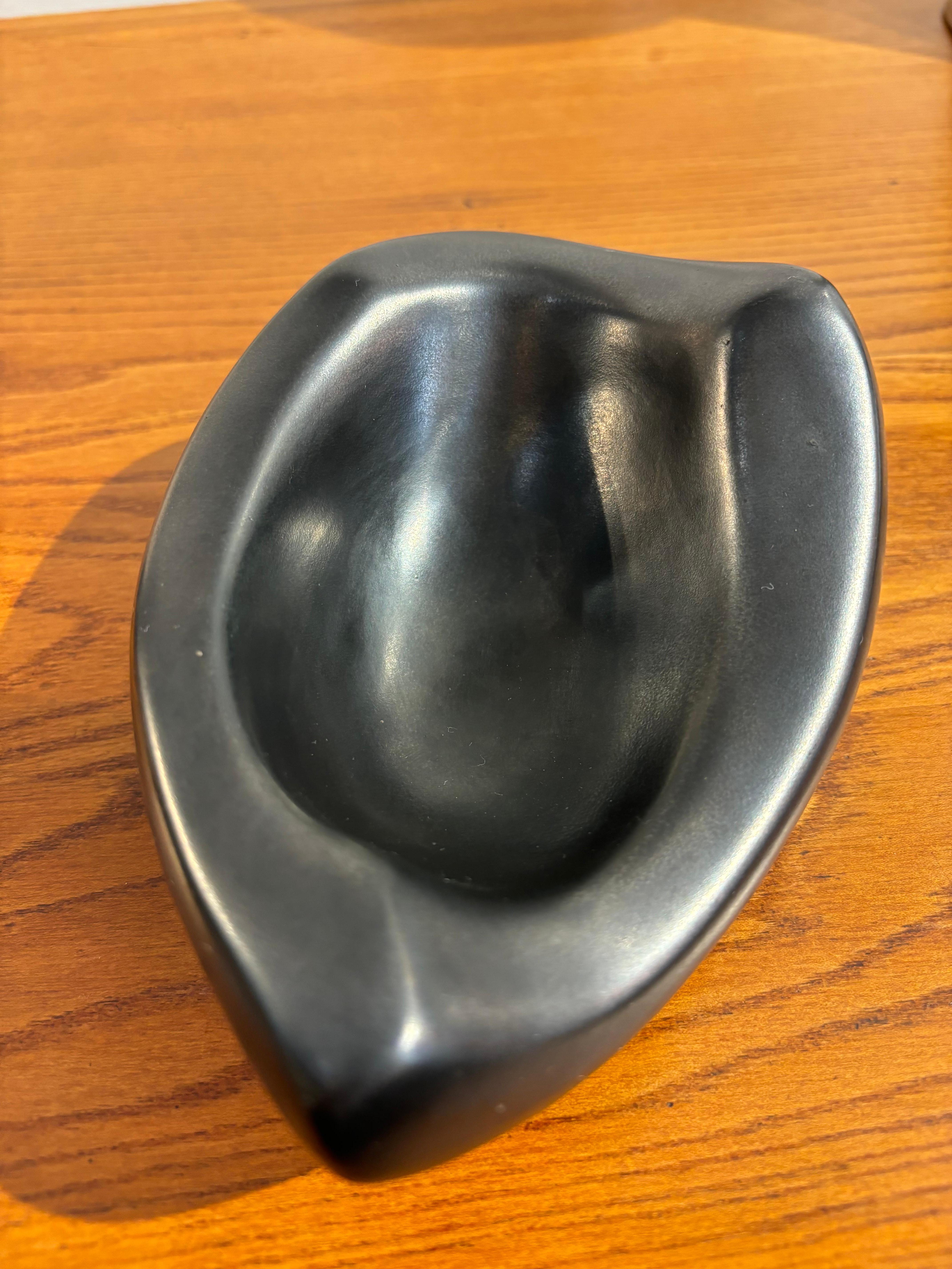 Georges Jouve Aschenbecher 7