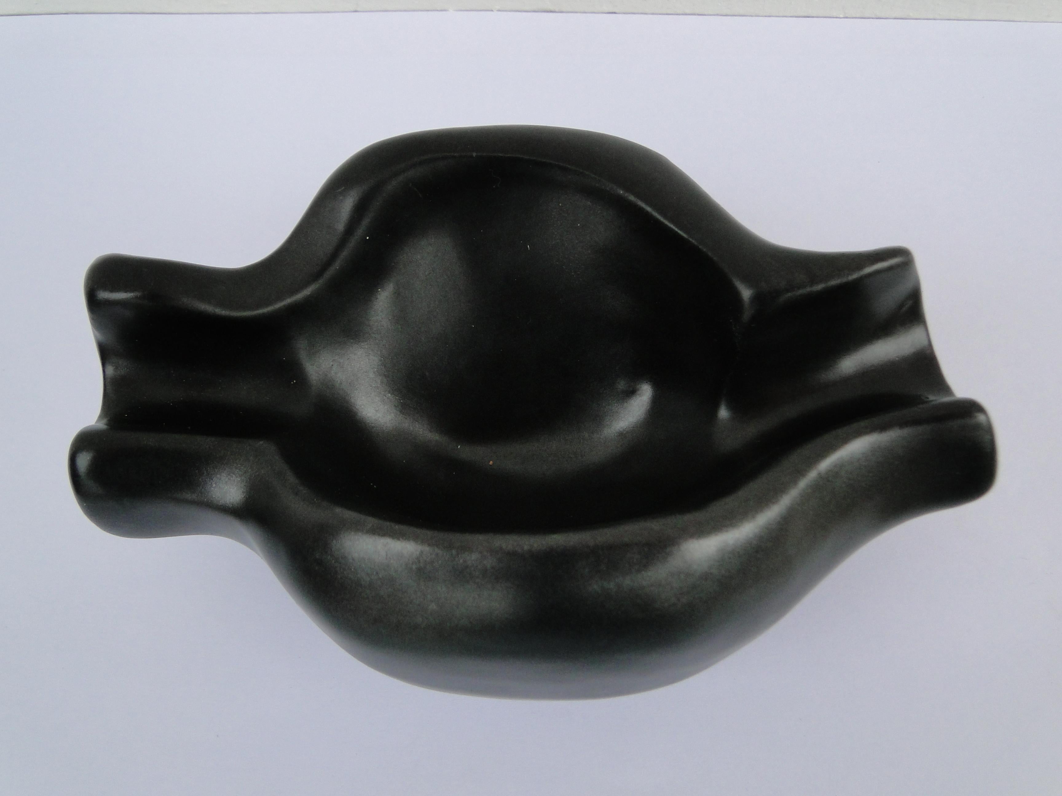 Georges Jouve Francia Piatto in ceramica nera Capolavoro in vendita 4