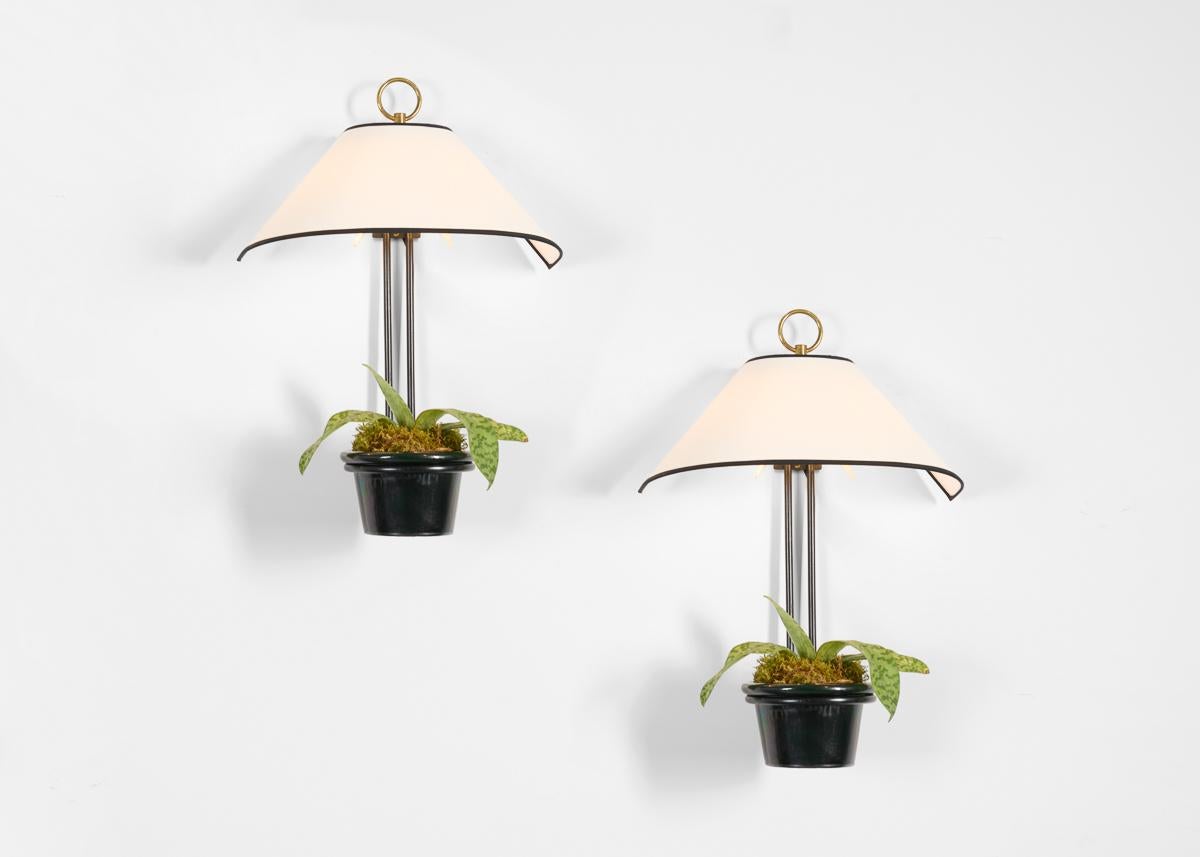 Mid-Century moderno Georges Jouve & Marcel Asselbur, Applique con vasi, Francia, circa 1955 in vendita