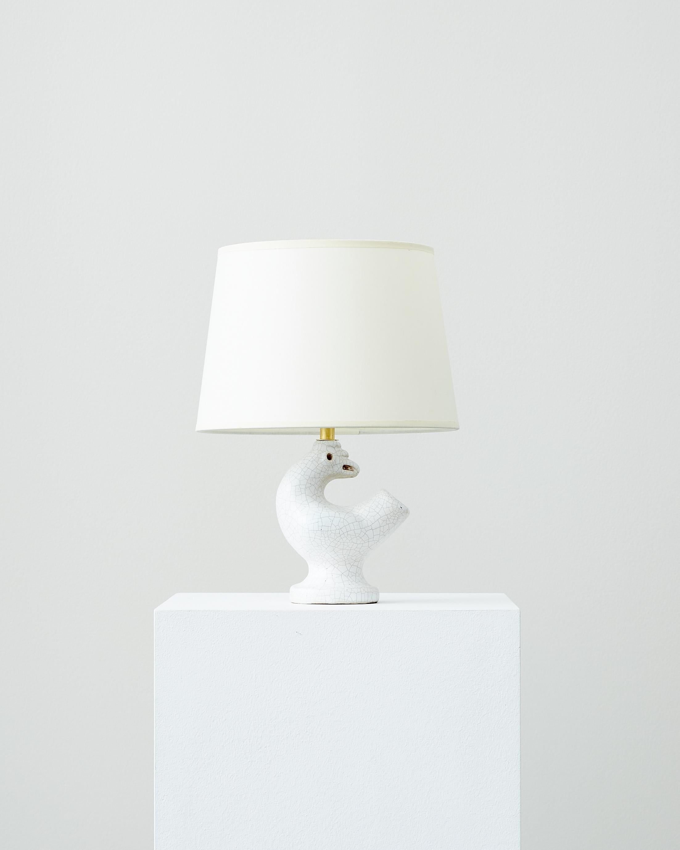 Mid-Century moderno Lampada zoomorfa Georges Jouve con smalto screziato bianco in vendita