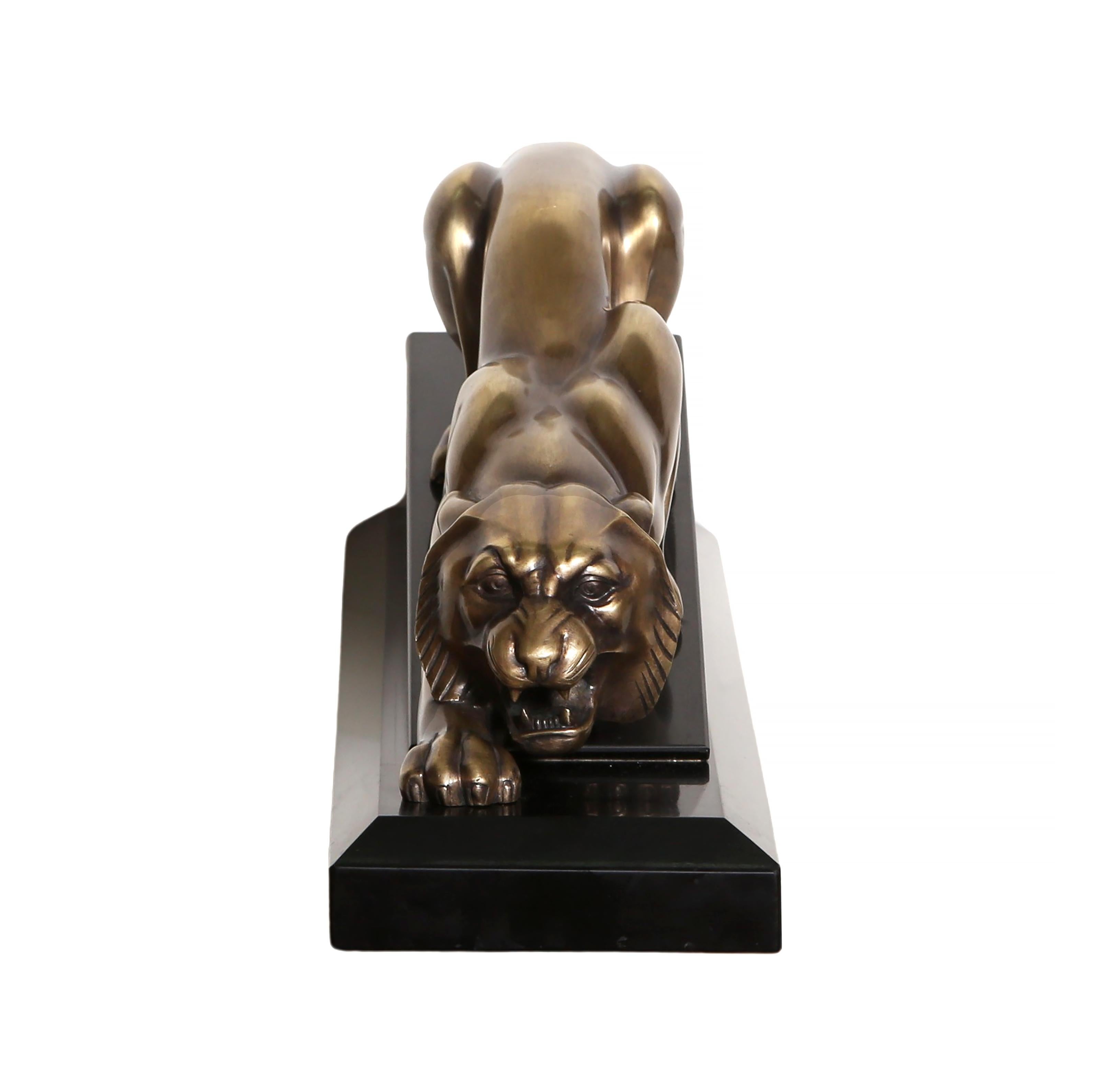 Panthère à l'affût, Art Deco Bronze Sculpture by Georges Lavroff For Sale 7