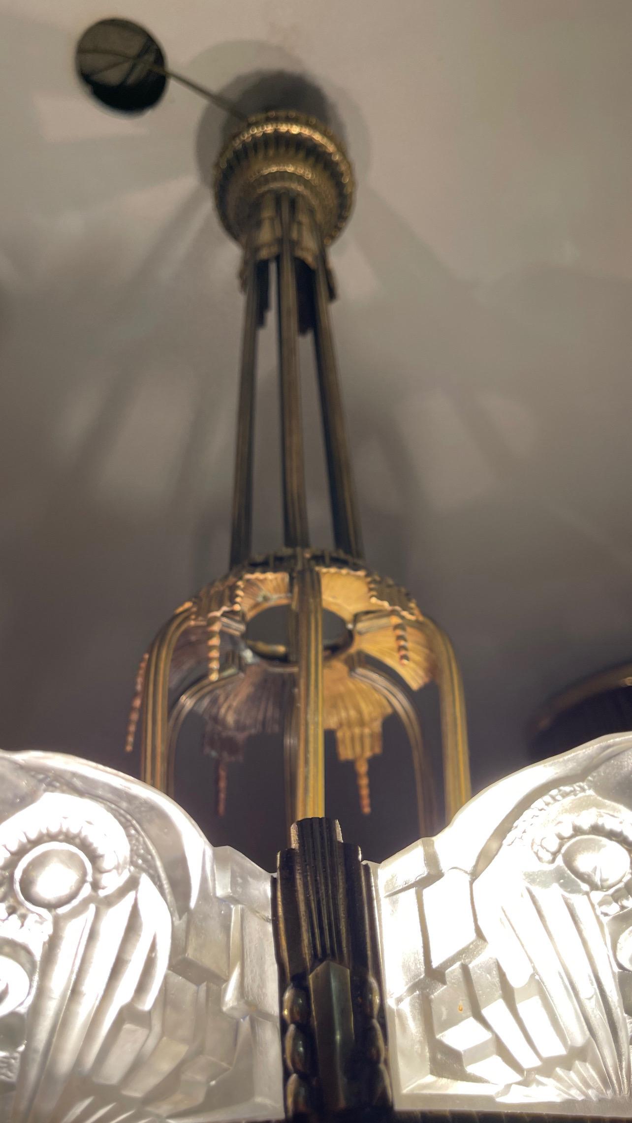 Bronze Lustre Georges Leleu en bronze et verre original, français 1930 en vente