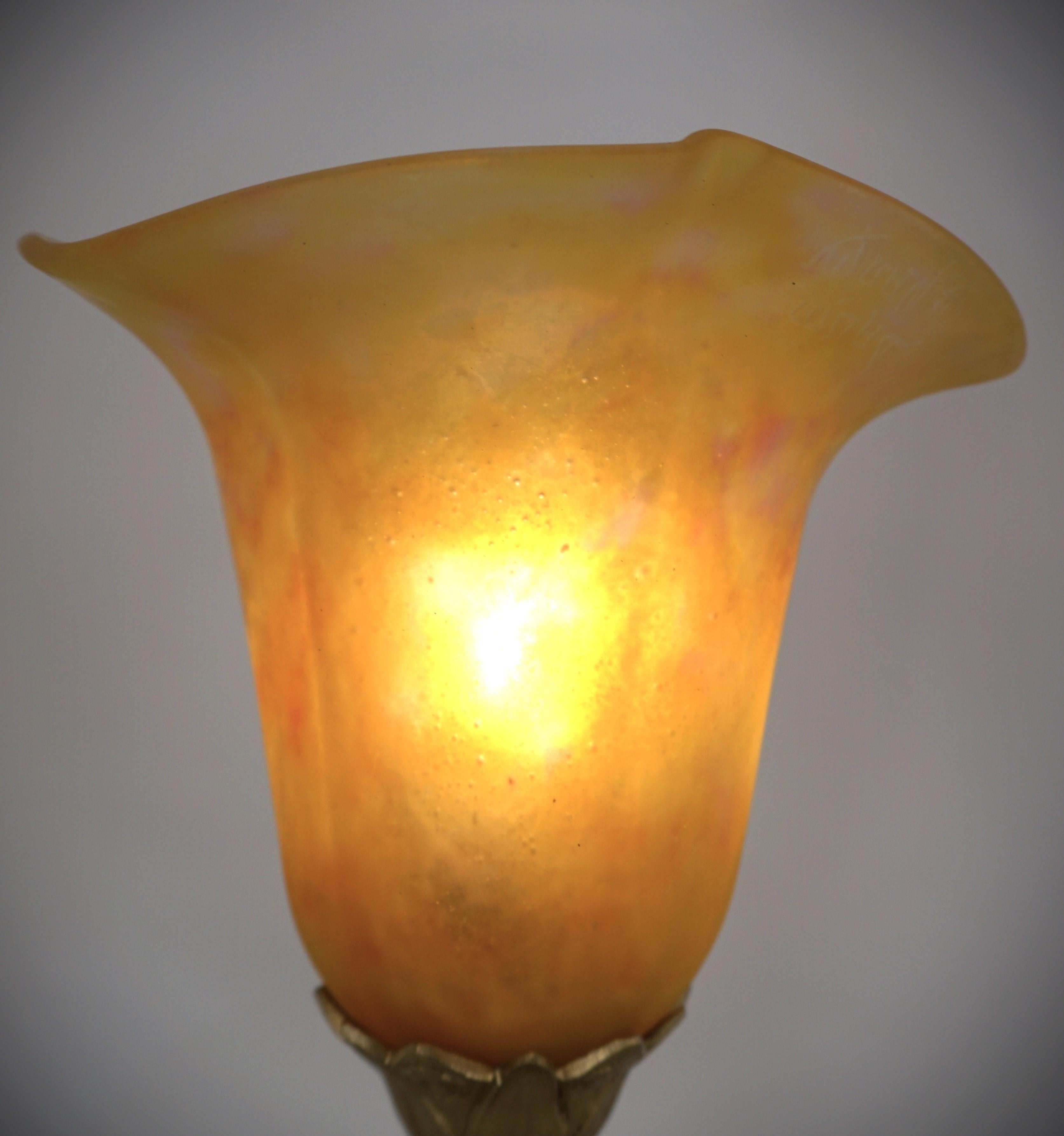 Georges Leleu- Daum Nancy French Art Nouveau Bronze Table Lamp For Sale 2