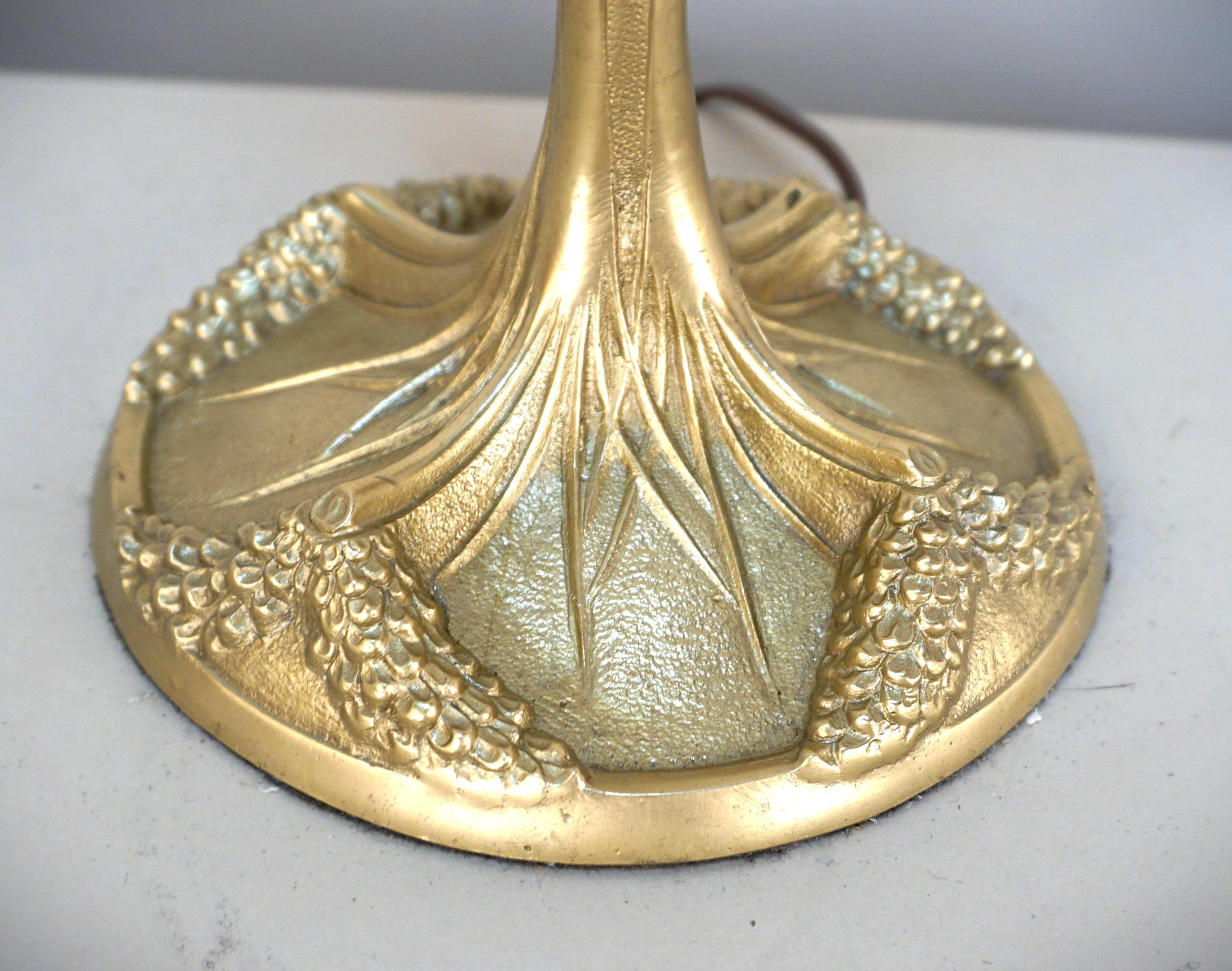 Georges Leleu- Daum Nancy French Art Nouveau Bronze Table Lamp For Sale 4