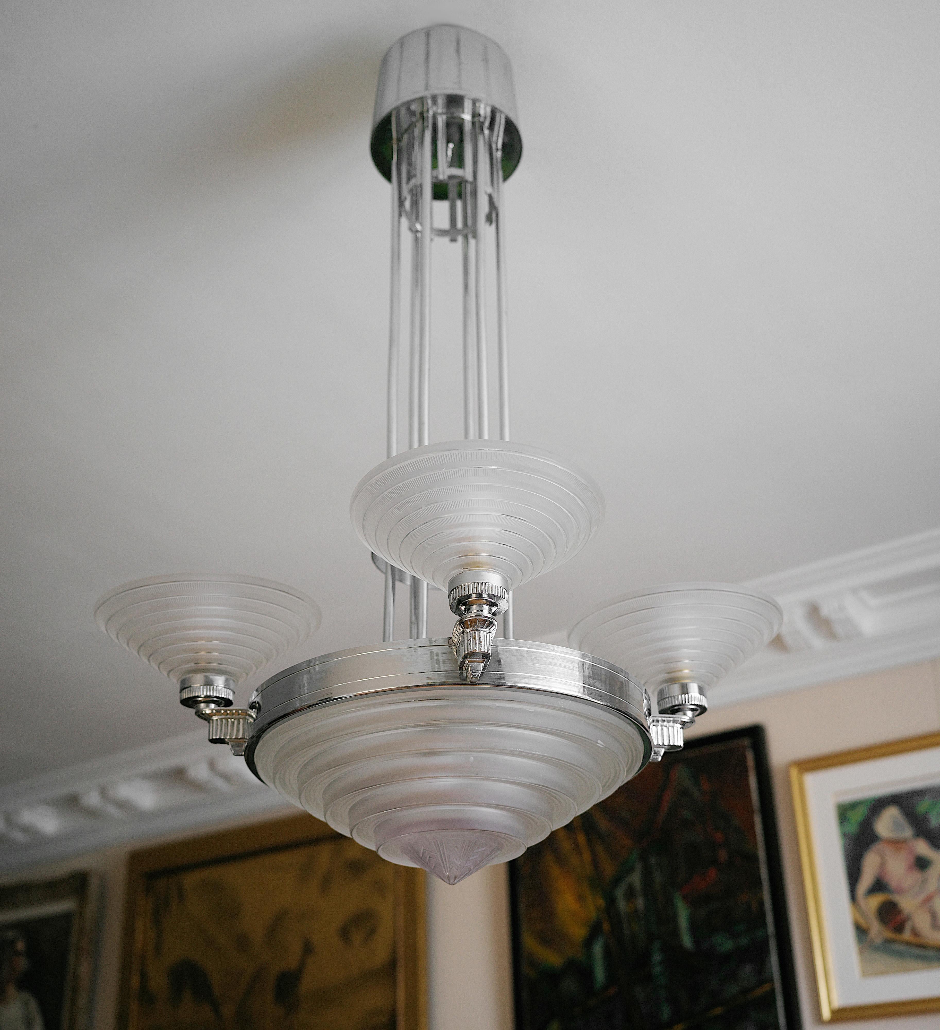 Glass Georges LELEU French Art Deco Modernist Chandelier, 1920s For Sale
