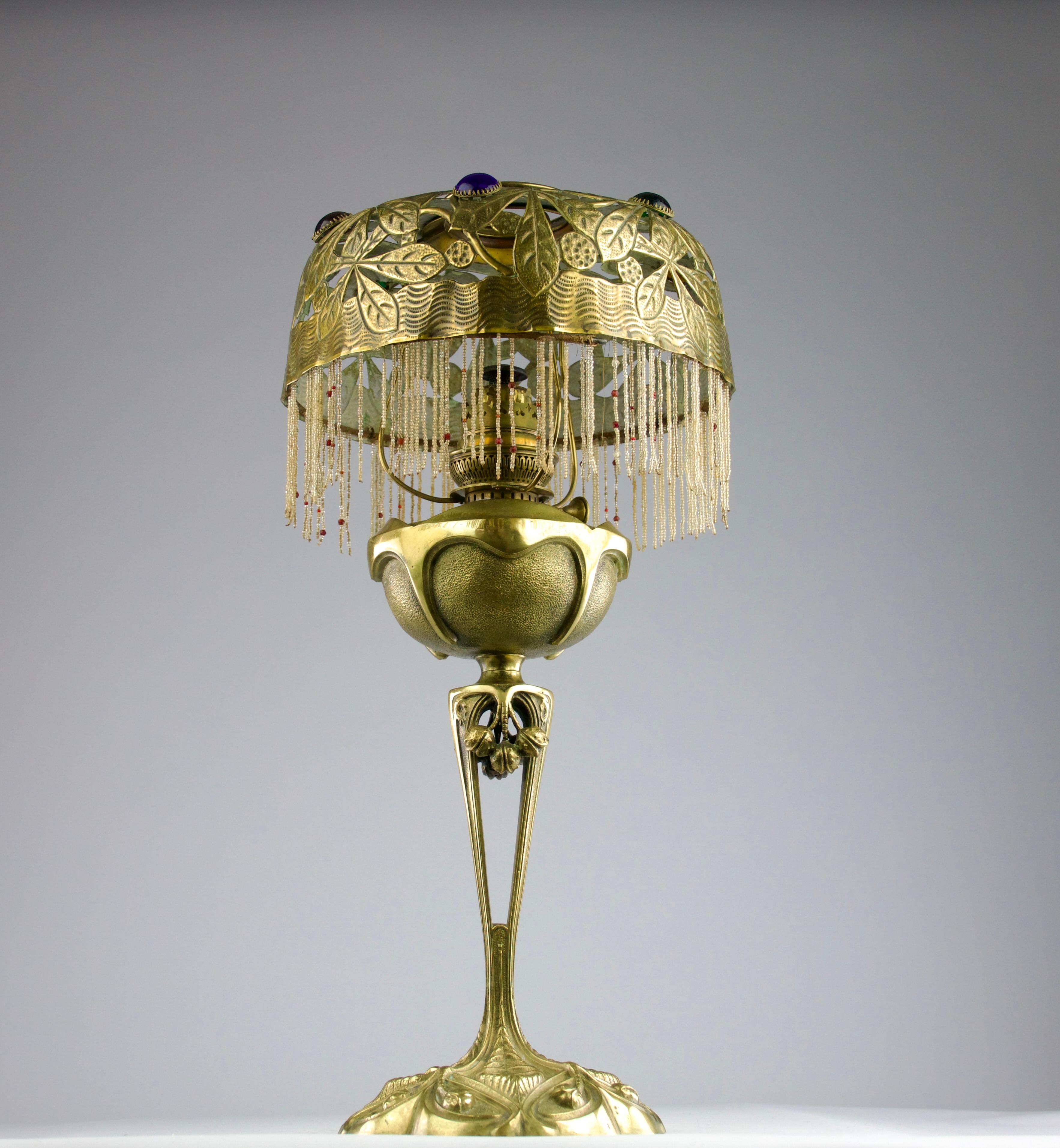 Georges Leleu / L.R. Apollon, antike Öllampe, französischer Art nouveau-Stil, 19. Jahrhundert (Französisch) im Angebot