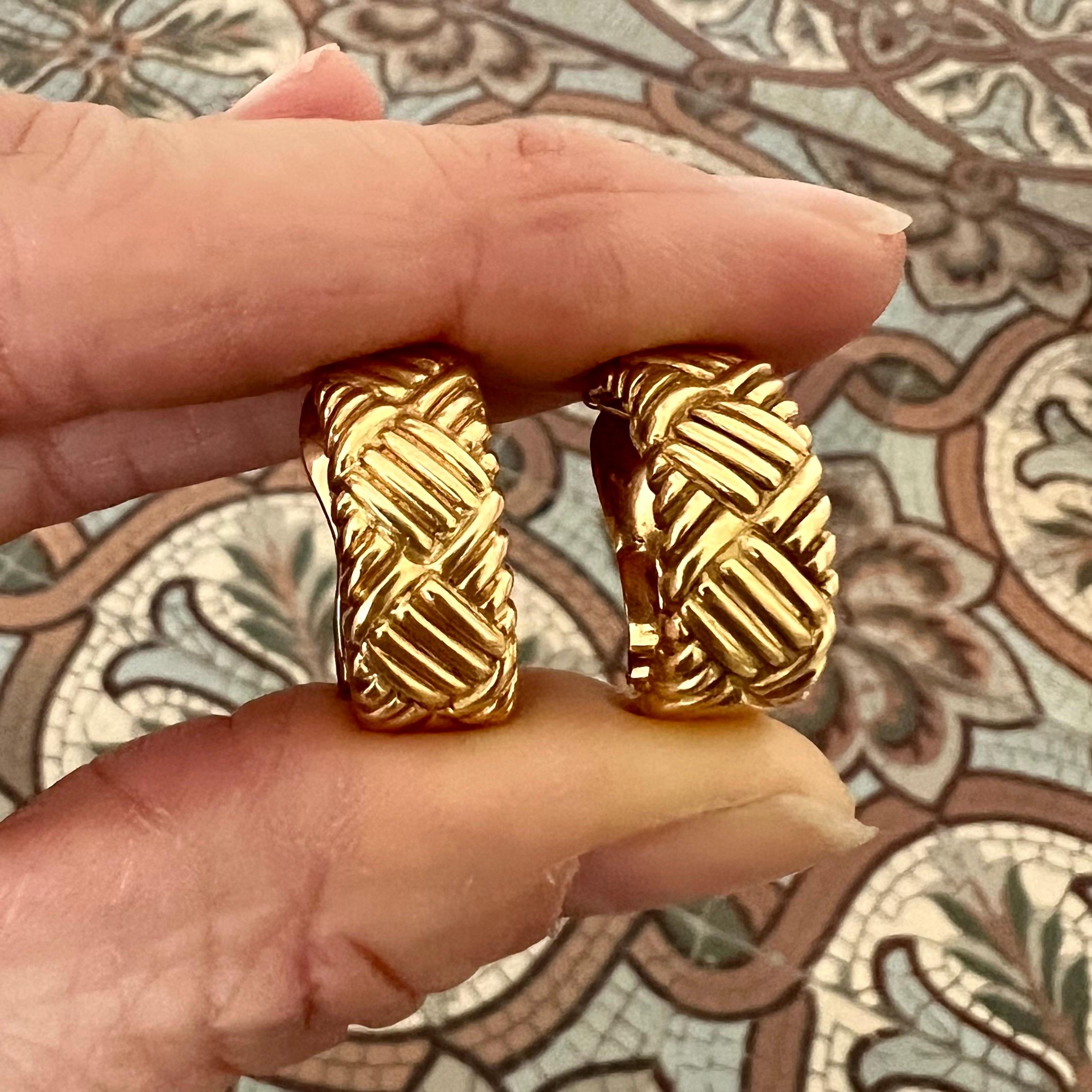 Boucles d'oreilles à clip en or jaune 18K de Georges Lenfant, françaises, circa 1970 Bon état - En vente à Rotterdam, NL