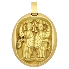 Georges Lenfant for Cartier Vintage Jumbo Zodiac Gemini Pendant in Yellow Gold