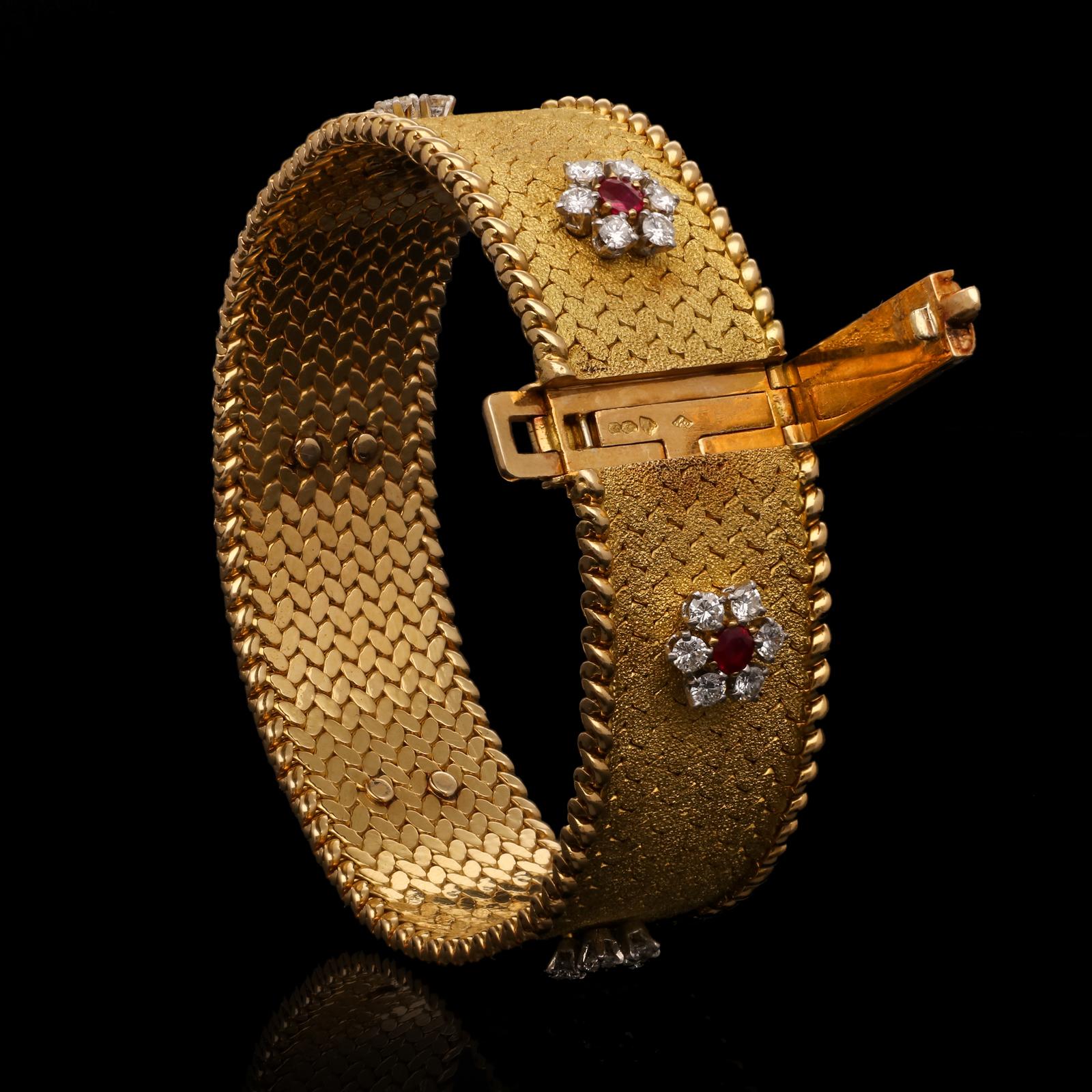 Round Cut Georges Lenfant Ruby and Diamond Cluster 18 Carat Gold Bracelet, circa 1965 