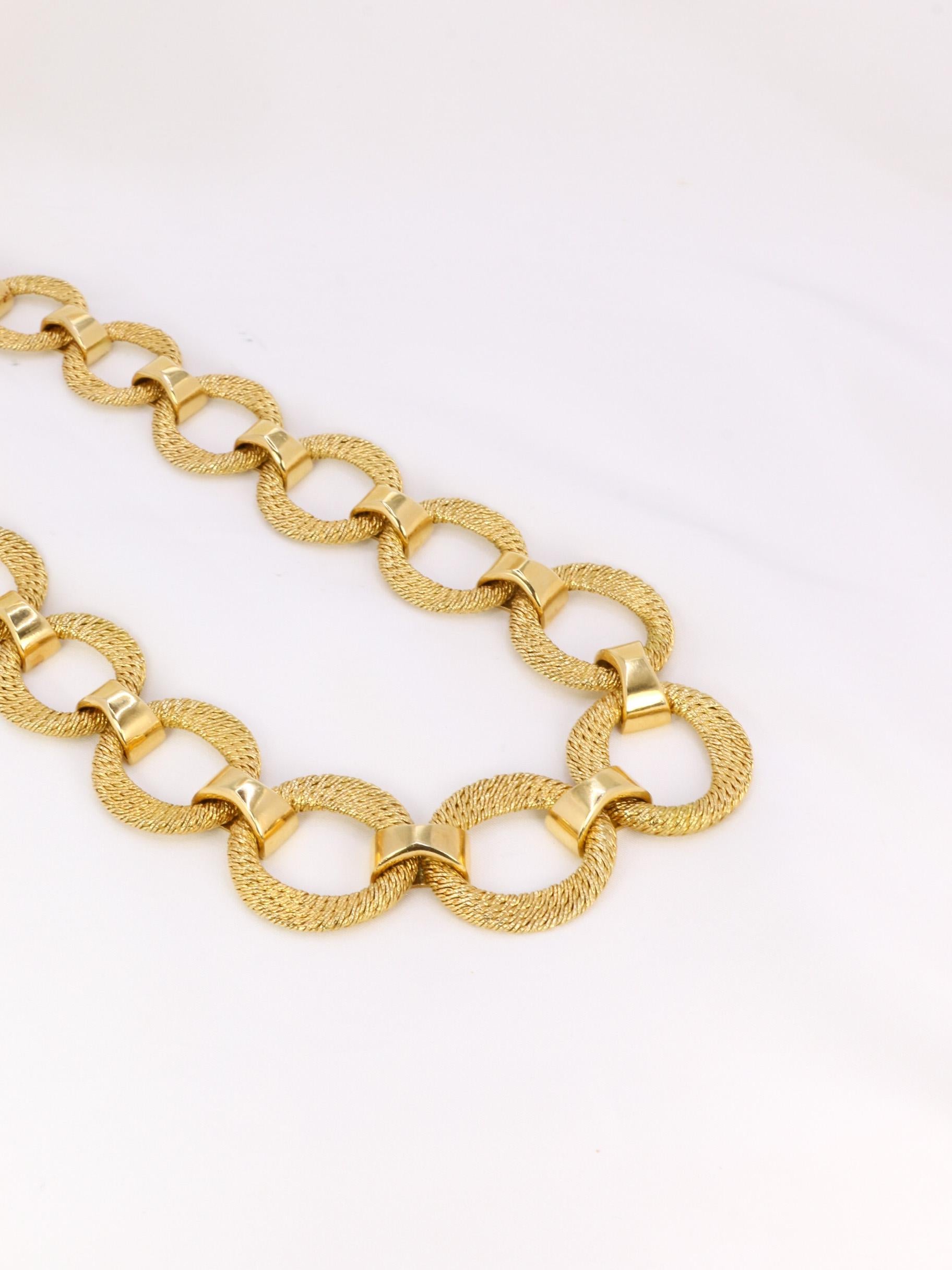 Georges Lenfant vintage necklace, yellow gold paillette model In Excellent Condition In PARIS, FR