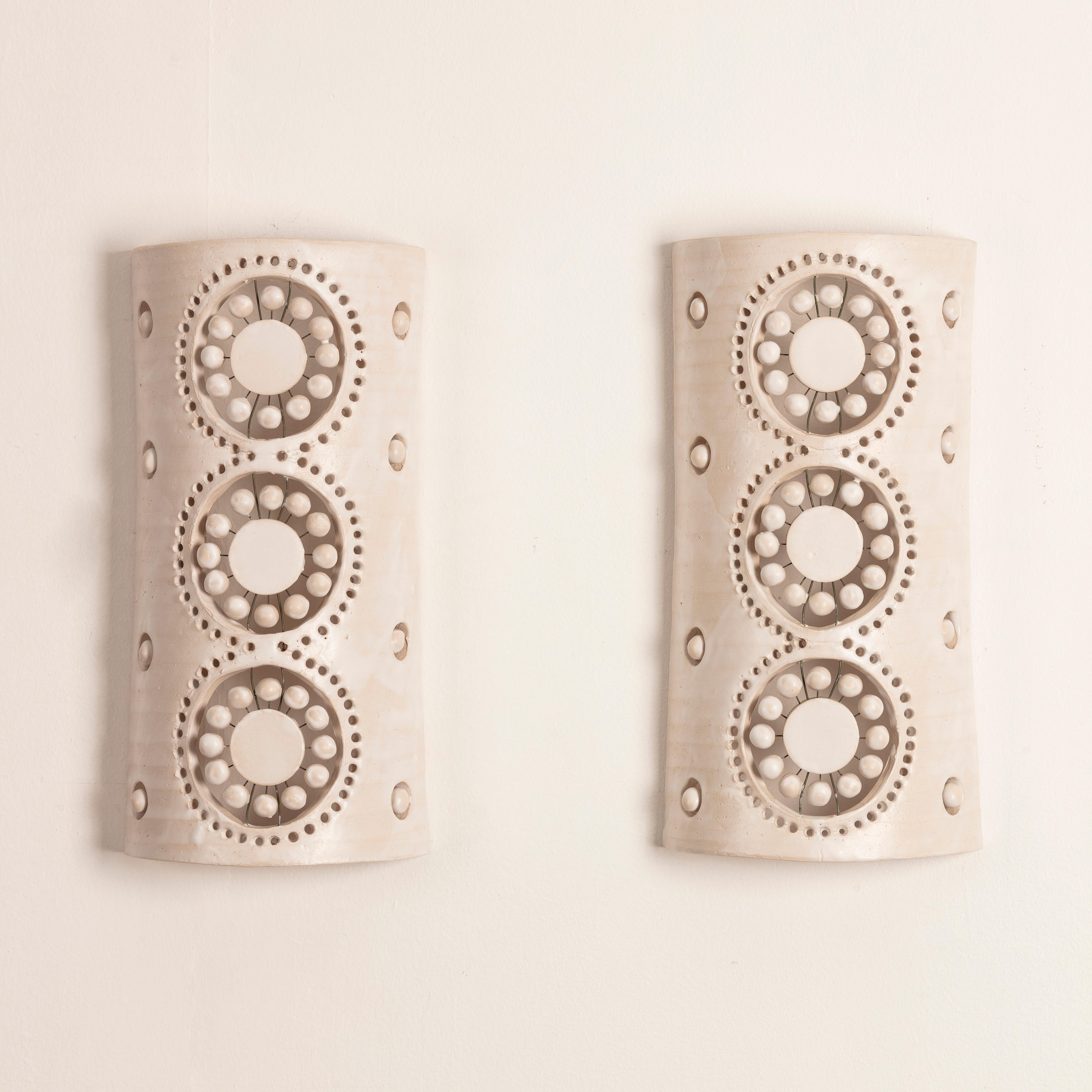 Georges Pelletier 3 Flowers Sconces in White Enameled Ceramic For Sale 12