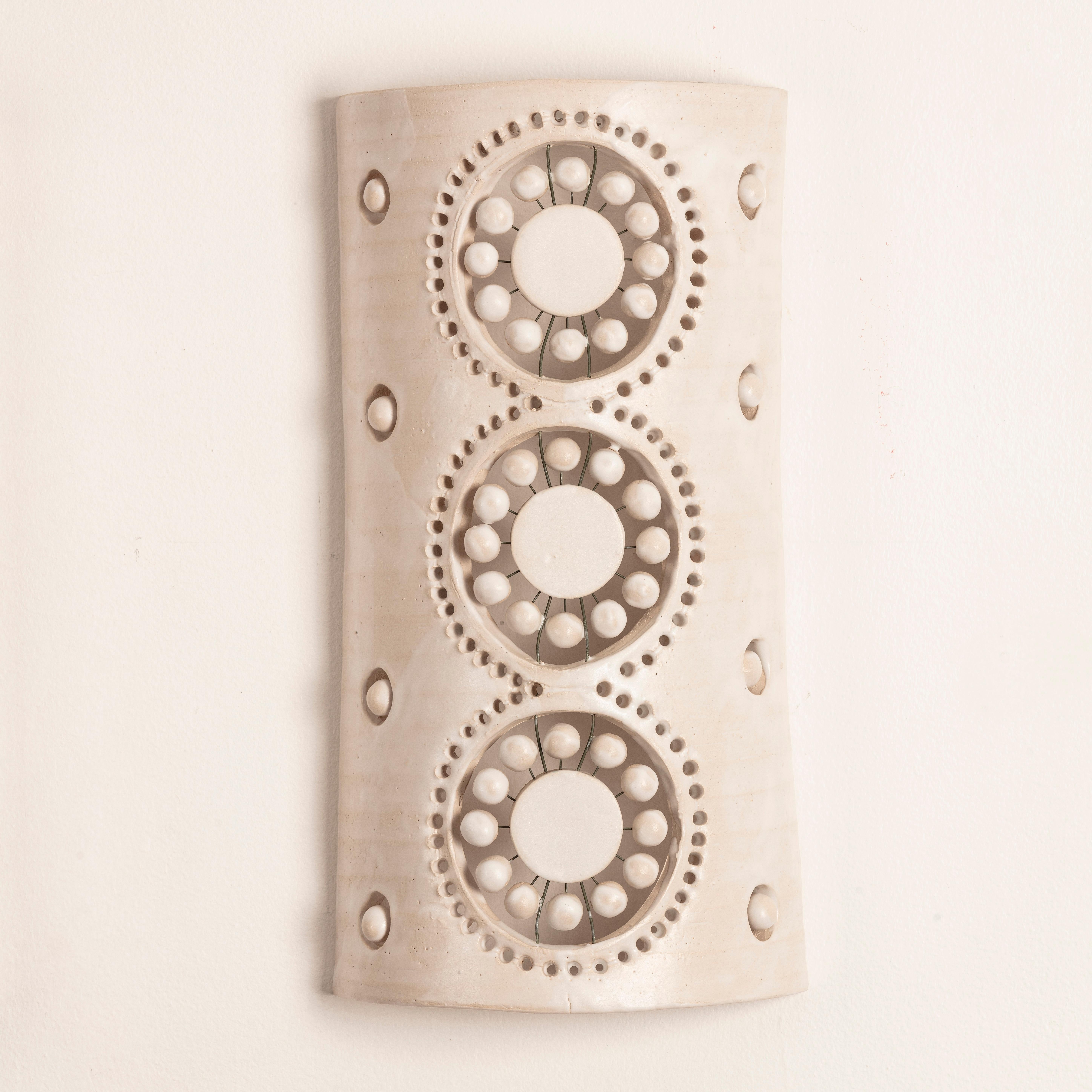 Georges Pelletier 3 Flowers Sconces in White Enameled Ceramic For Sale 13