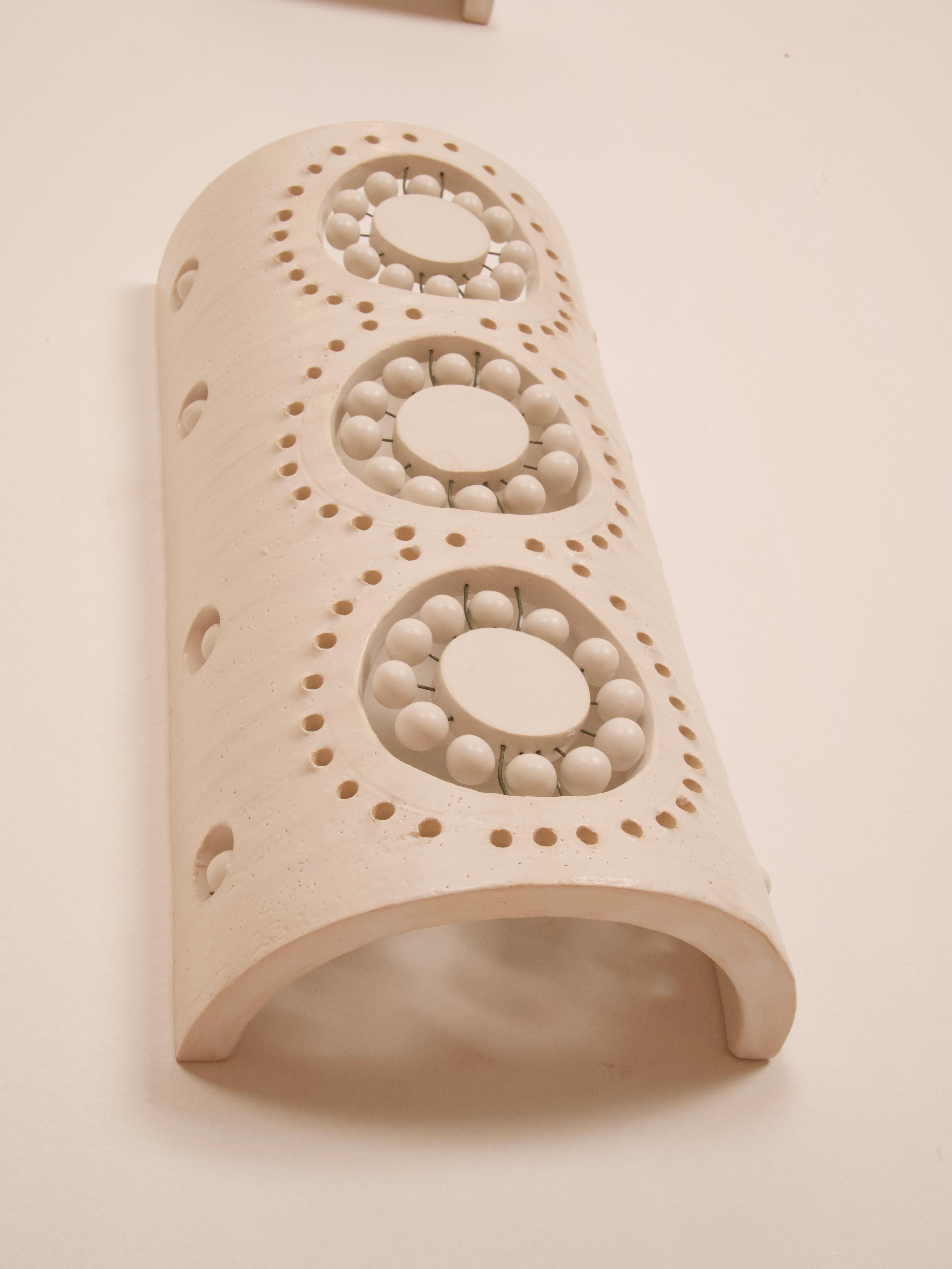 Georges Pelletier 3 Flowers Sconces in White Enameled Ceramic For Sale 2