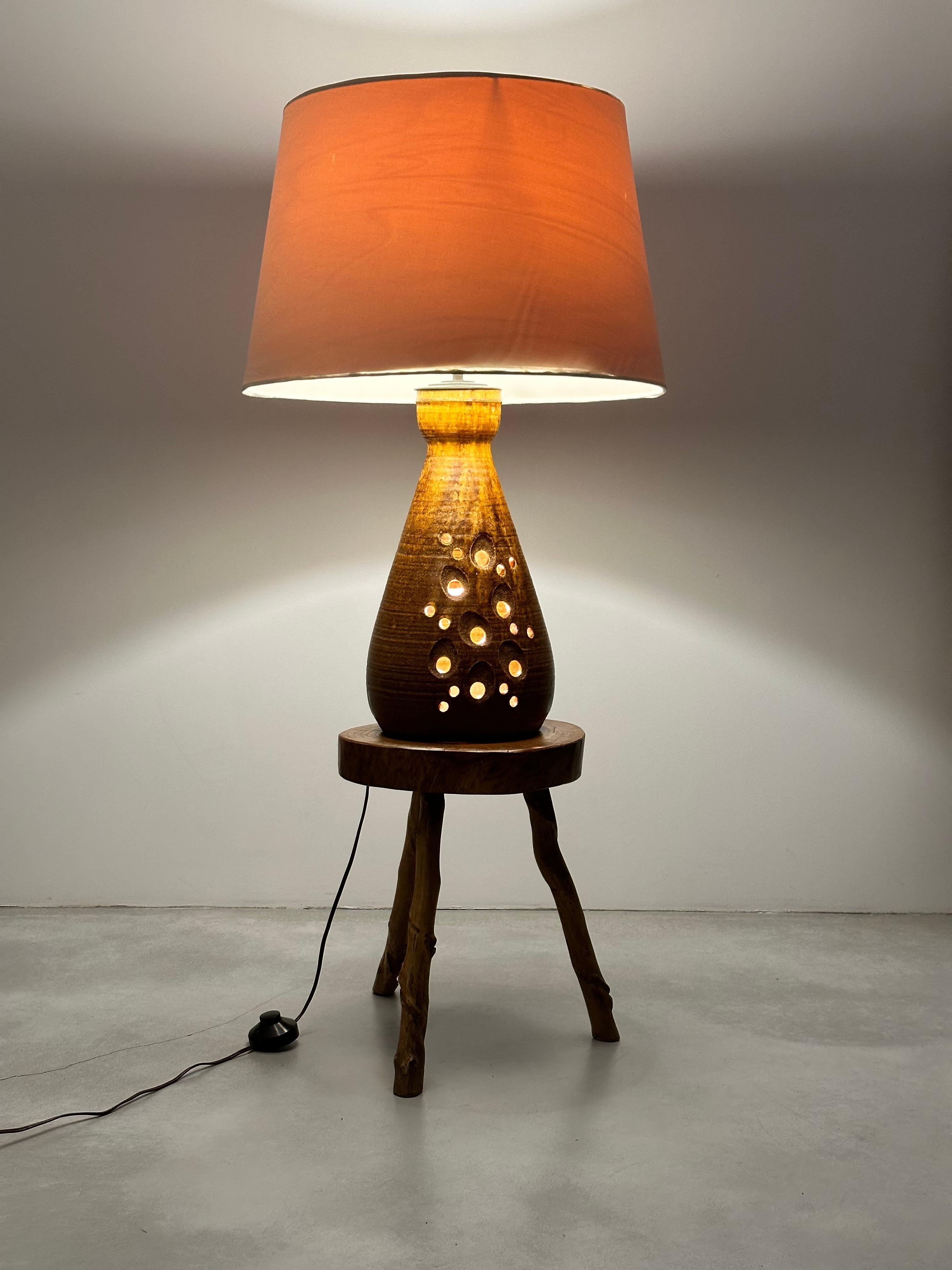 Accolay La Borne, lampe de table en céramique grès, France, années 1960 Bon état - En vente à leucate, FR