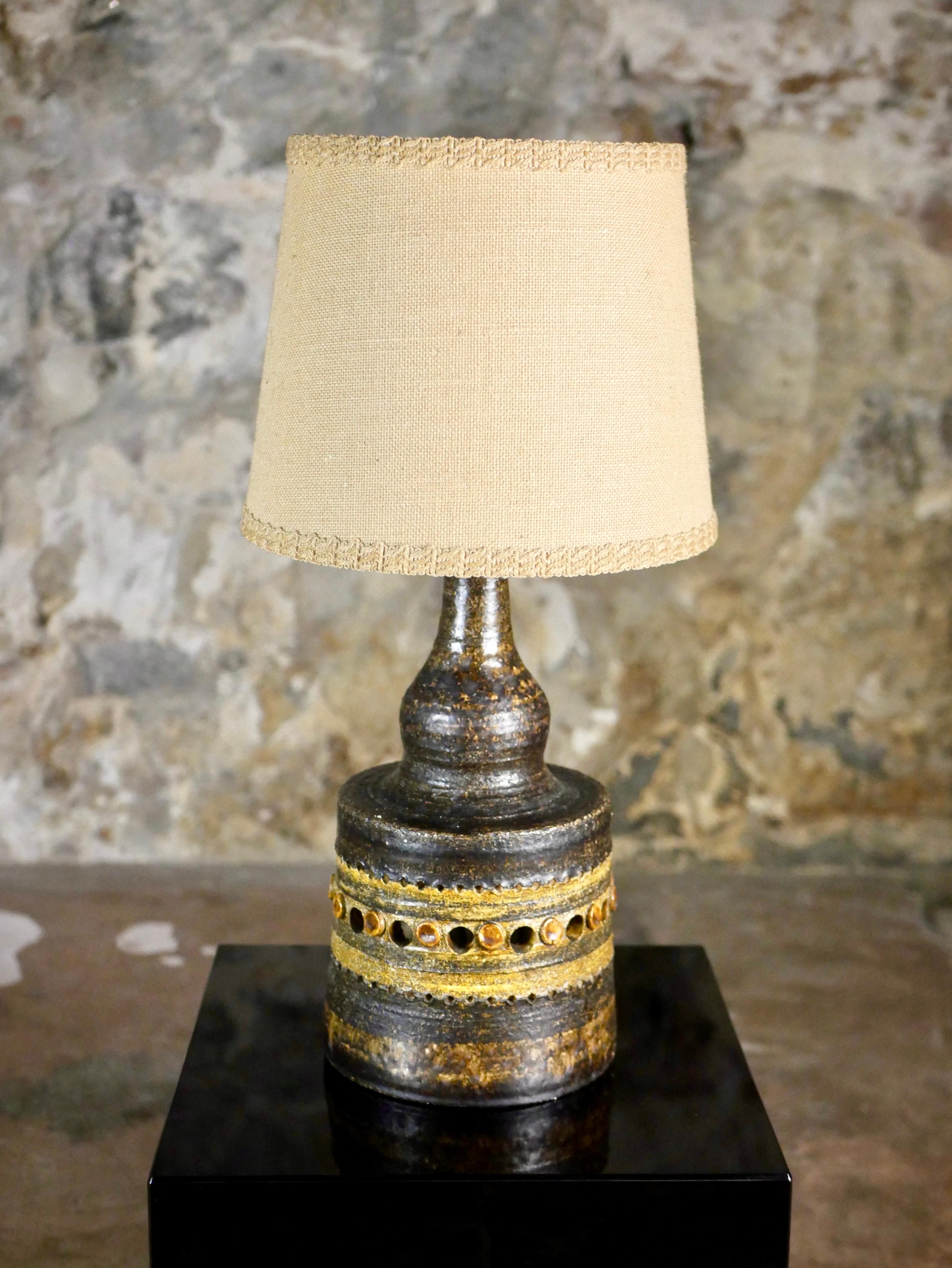 Mid-Century Modern Georges Pelletier ceramic lamp with double lighting, France, 1960s For Sale