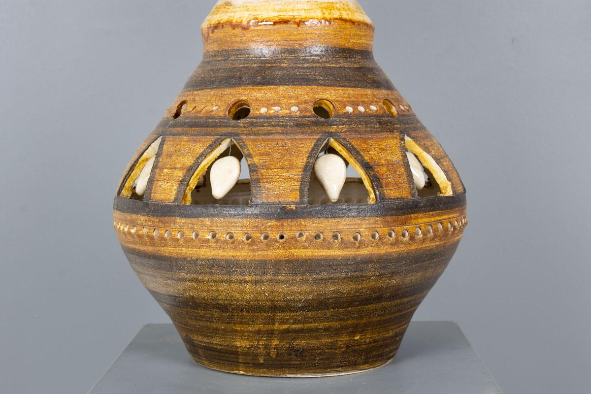 20ième siècle Lampe de table en céramique Georges Pelletier, France, années 1970 en vente