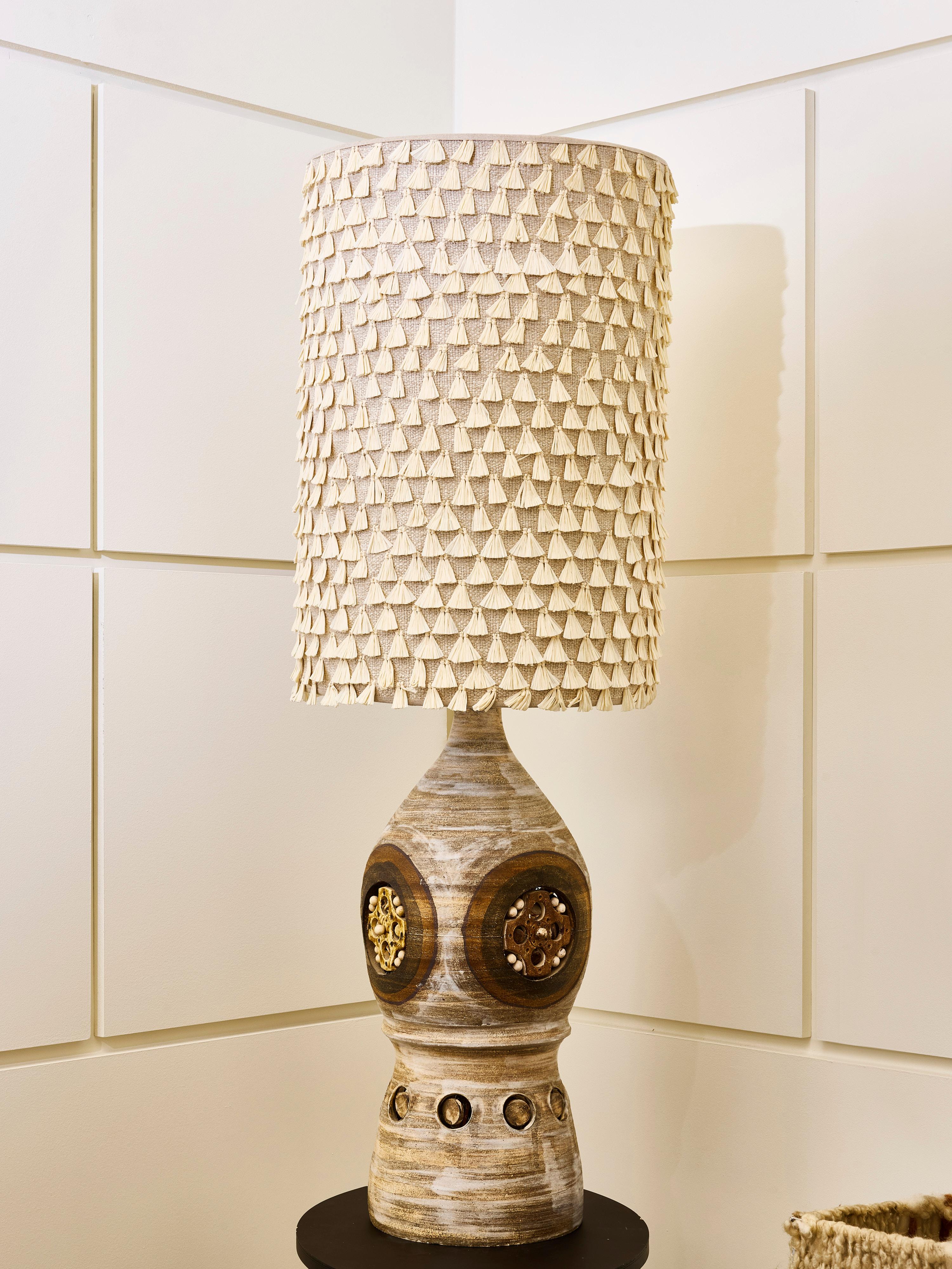 Mid-Century Modern Lampe de table décorative en céramique Georges Pelletier en vente