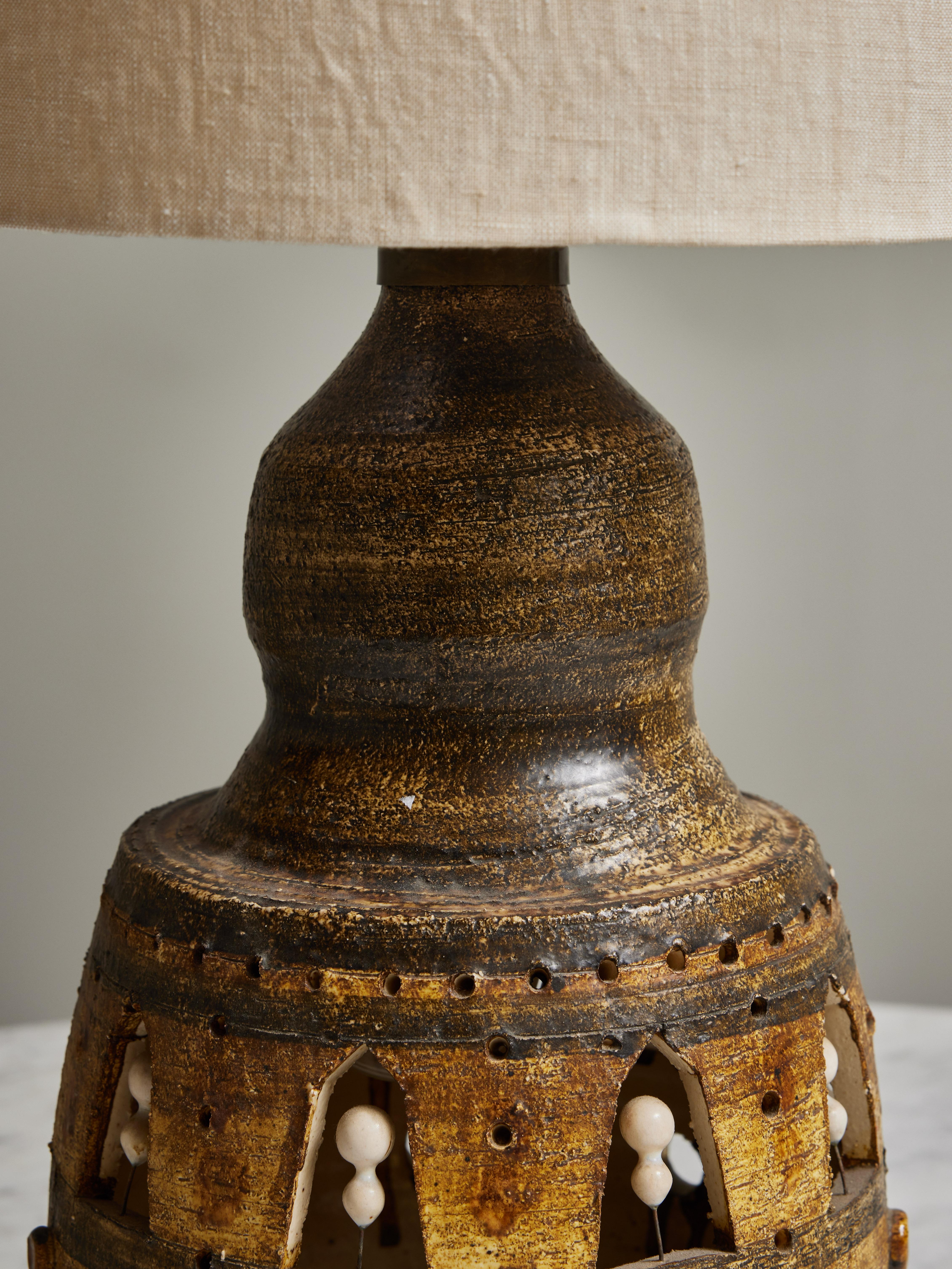 Milieu du XXe siècle Lampe de table émaillée Georges Pelletier en vente