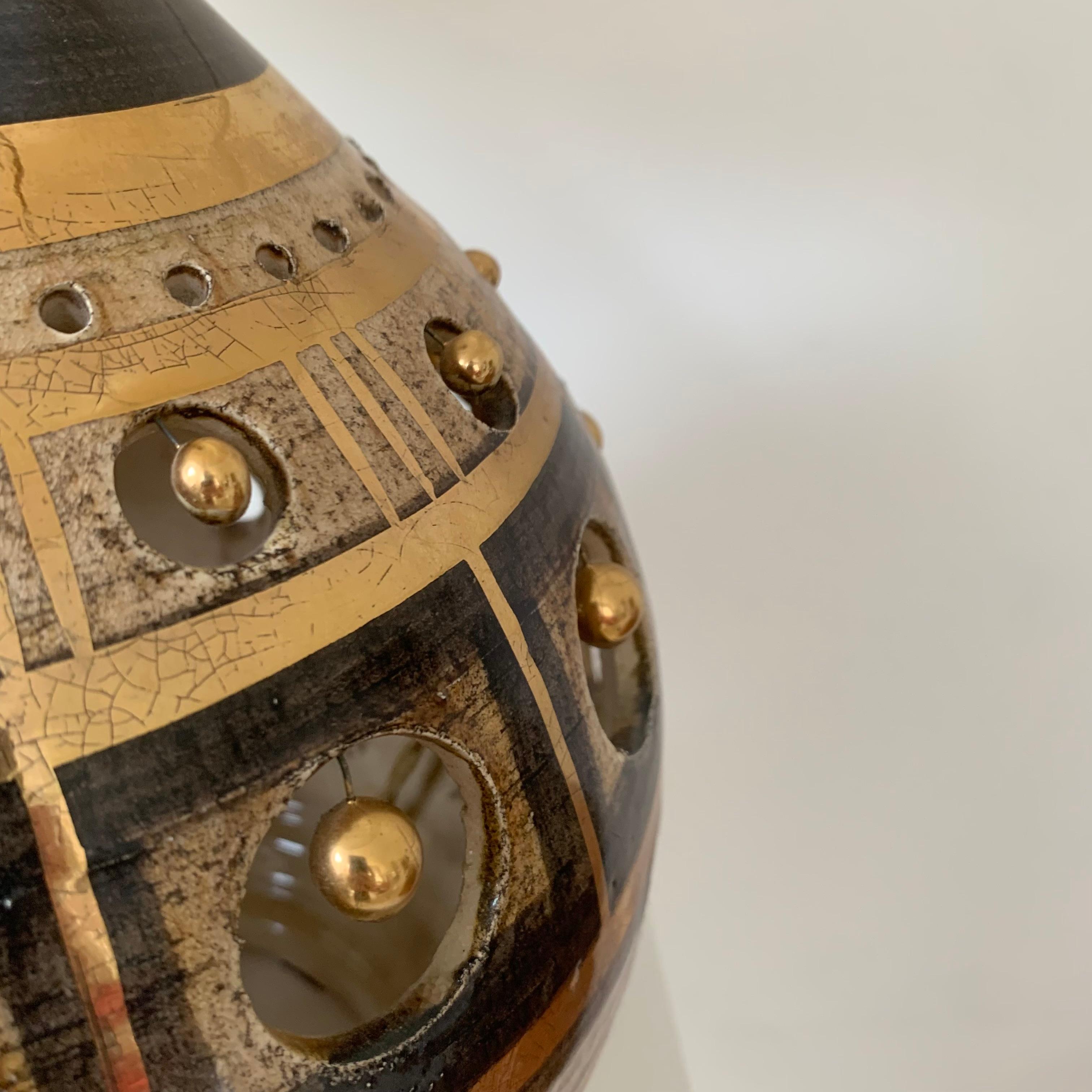 Georges Pelletier Gold and Brown Ceramic Table Lamp, circa 1970, France (Keramik) im Angebot