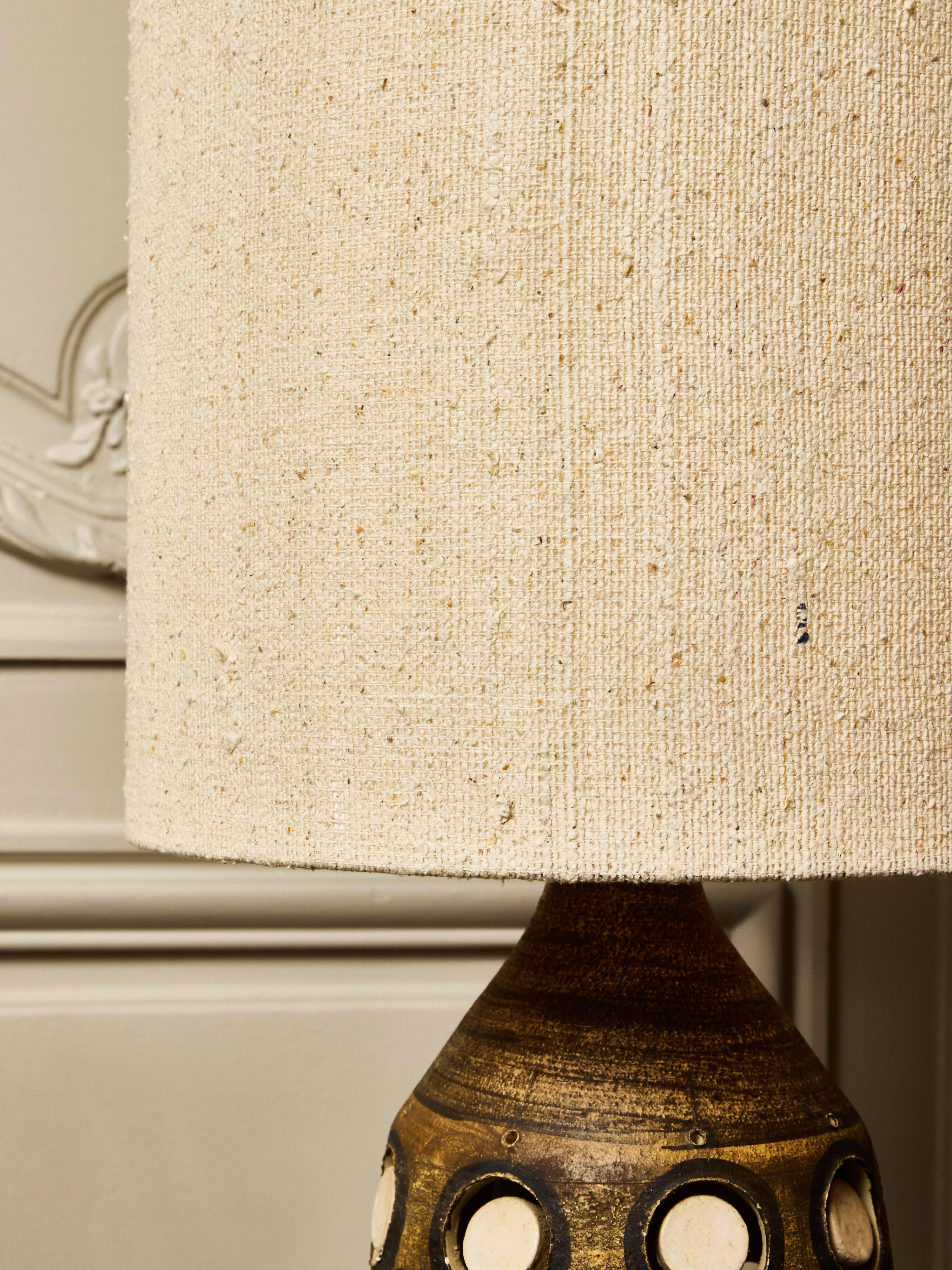 Georges Pelletier Lampada da tavolo monumentale in ceramica con motivi di sole trafitto In condizioni buone in vendita a Saint-Ouen, IDF