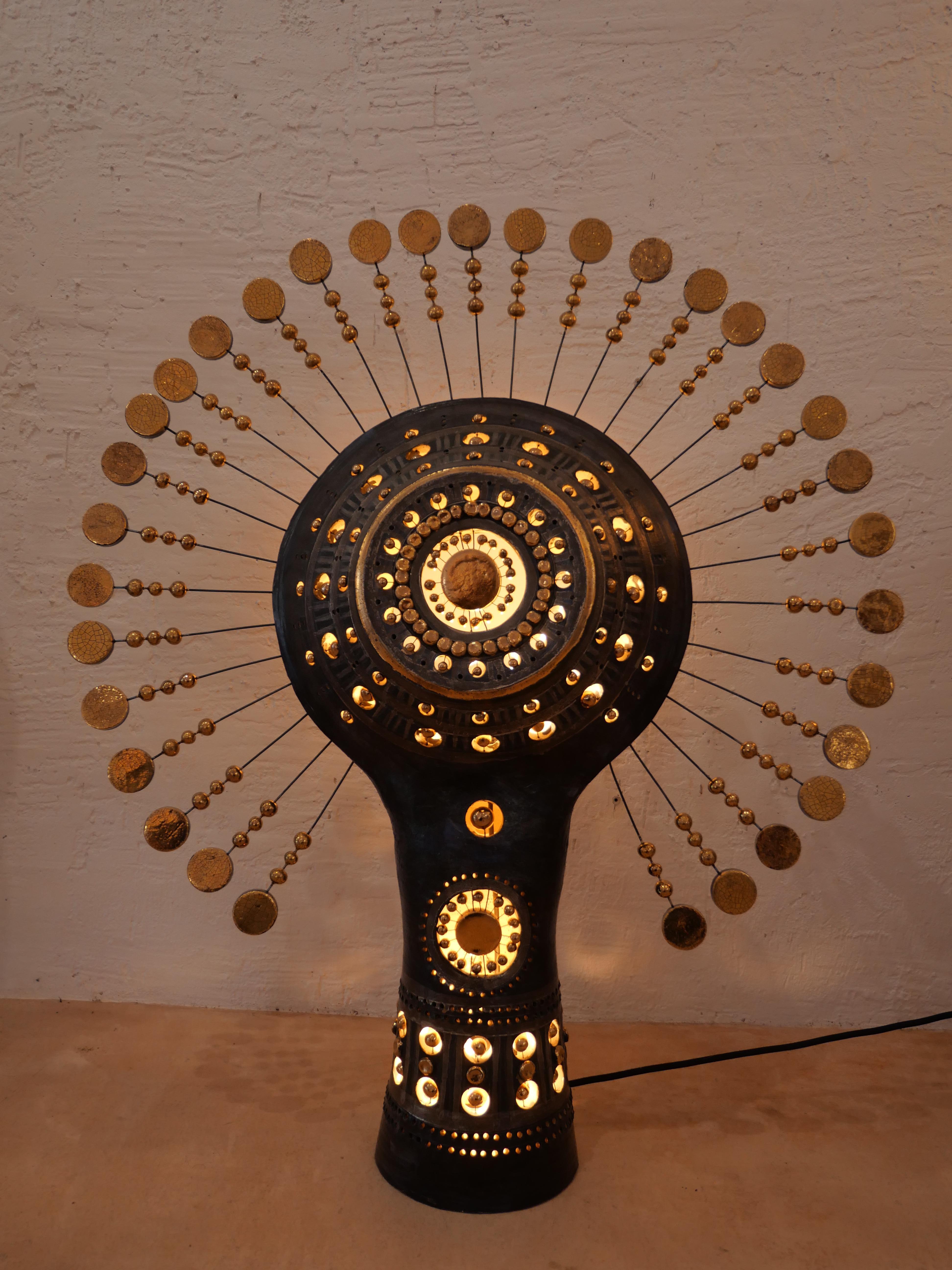 Lampe de soleil Georges Pelletier en céramique émaillée noire de Bluich, or et platine Neuf - En vente à Santa Gertrudis, Baleares