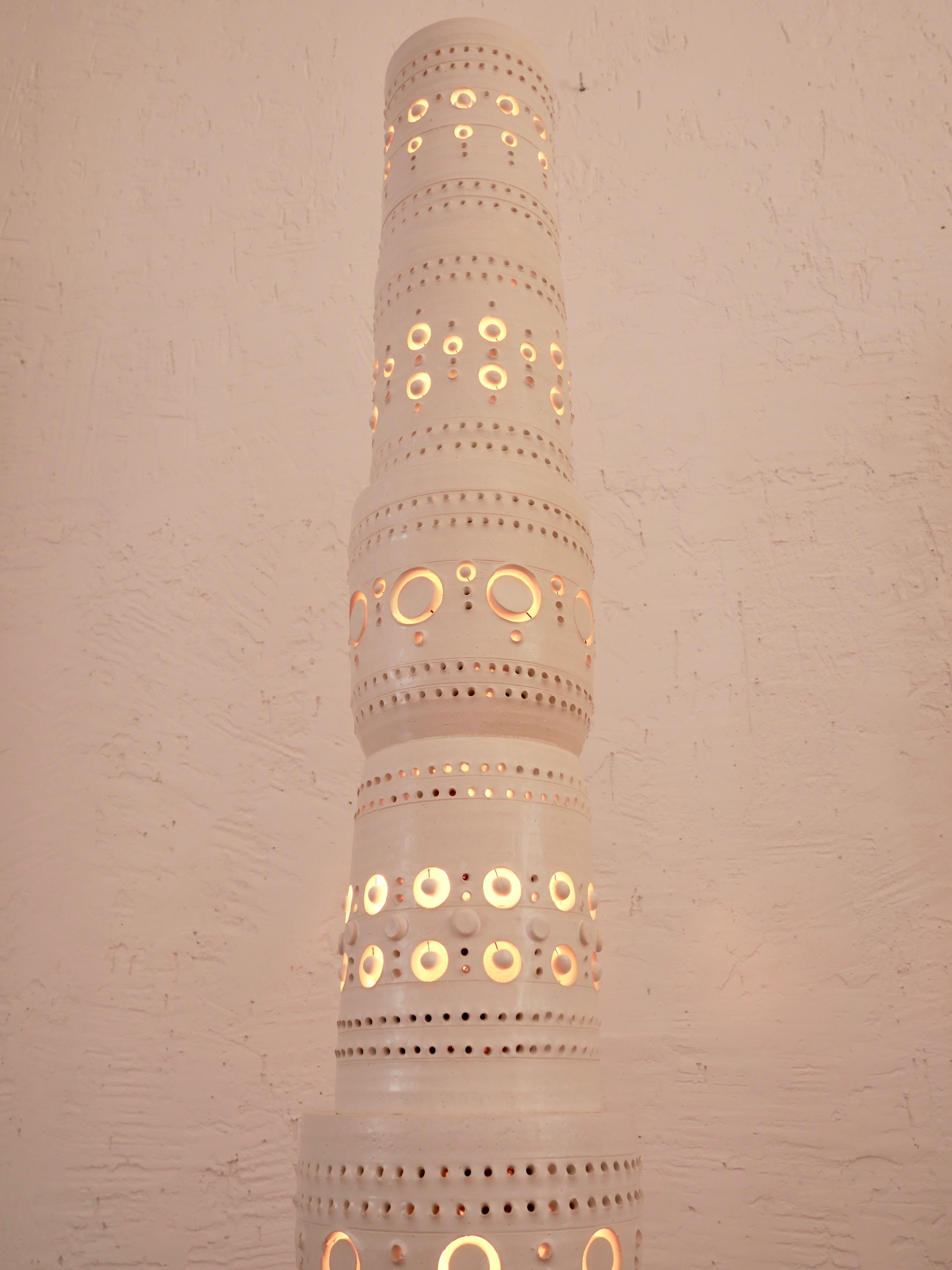 Georges Pelletier TOTEM Floor Lamp in White Enameled Ceramic For Sale 1