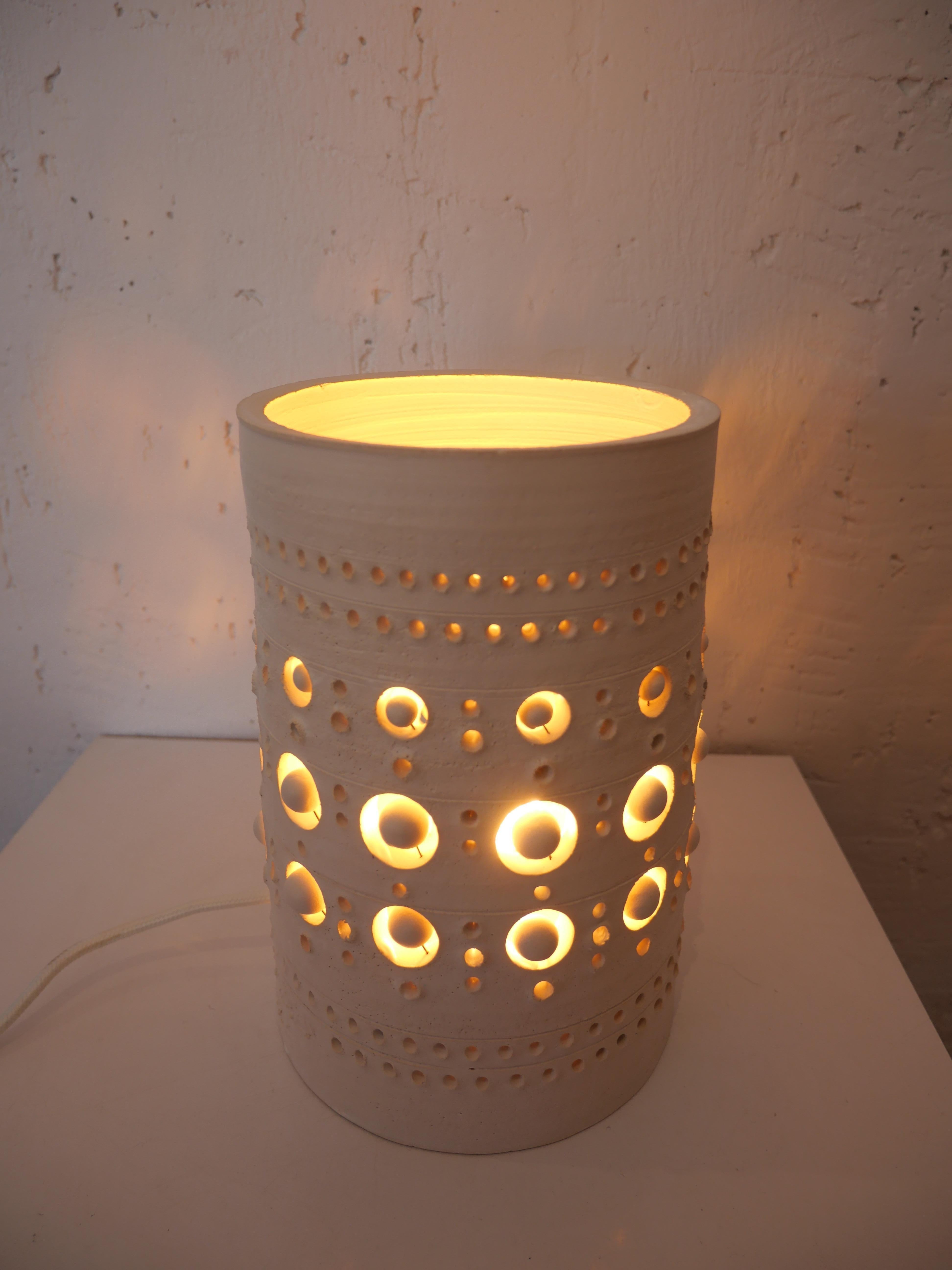 Georges Pelletier TOTEM Table Lamp, White Enamelled Ceramic, France, 2020 For Sale 2