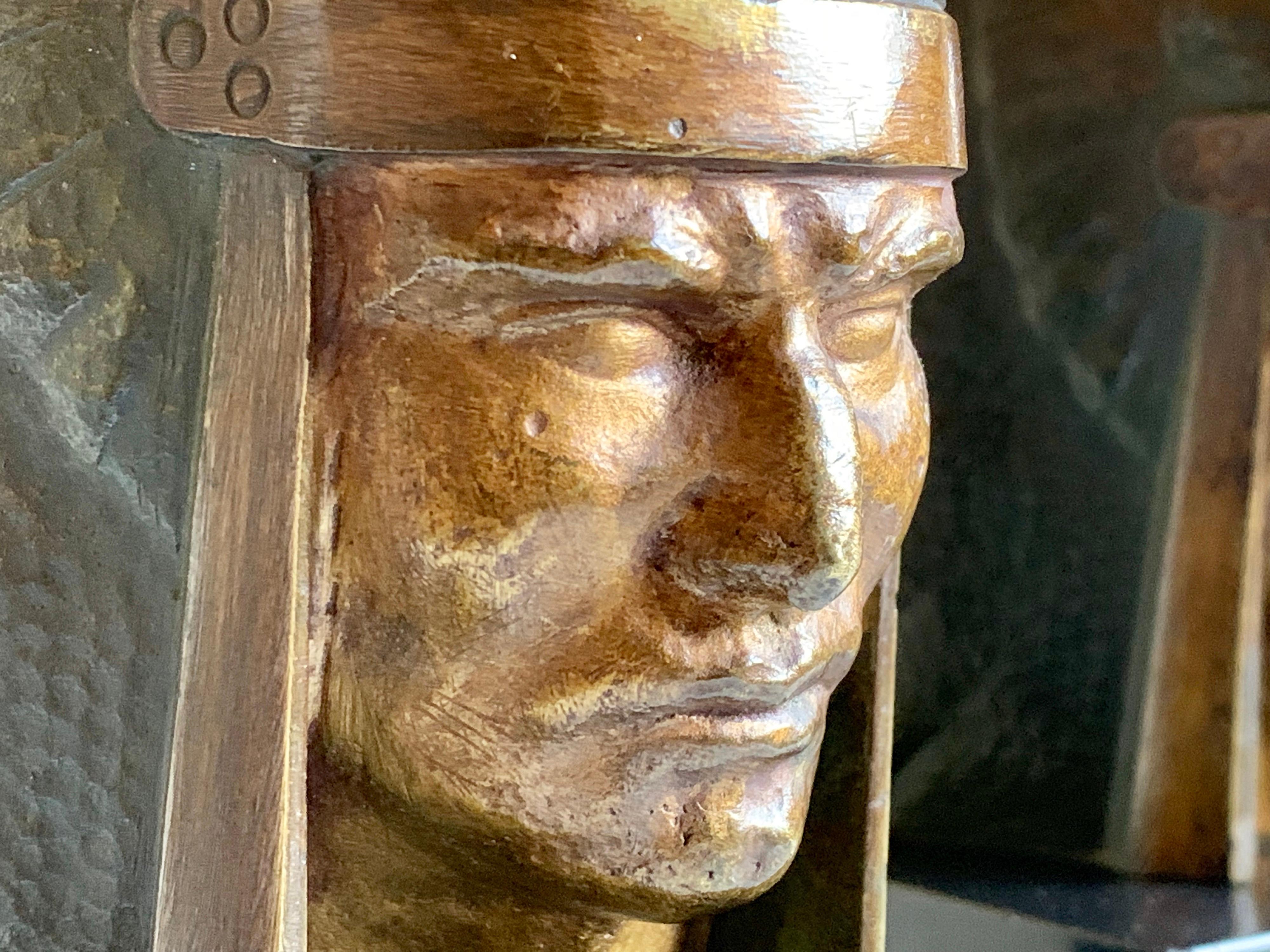 Georges-Raoul Garreau Art Deco Pair Bronze Native American Chiefs For Sale 5