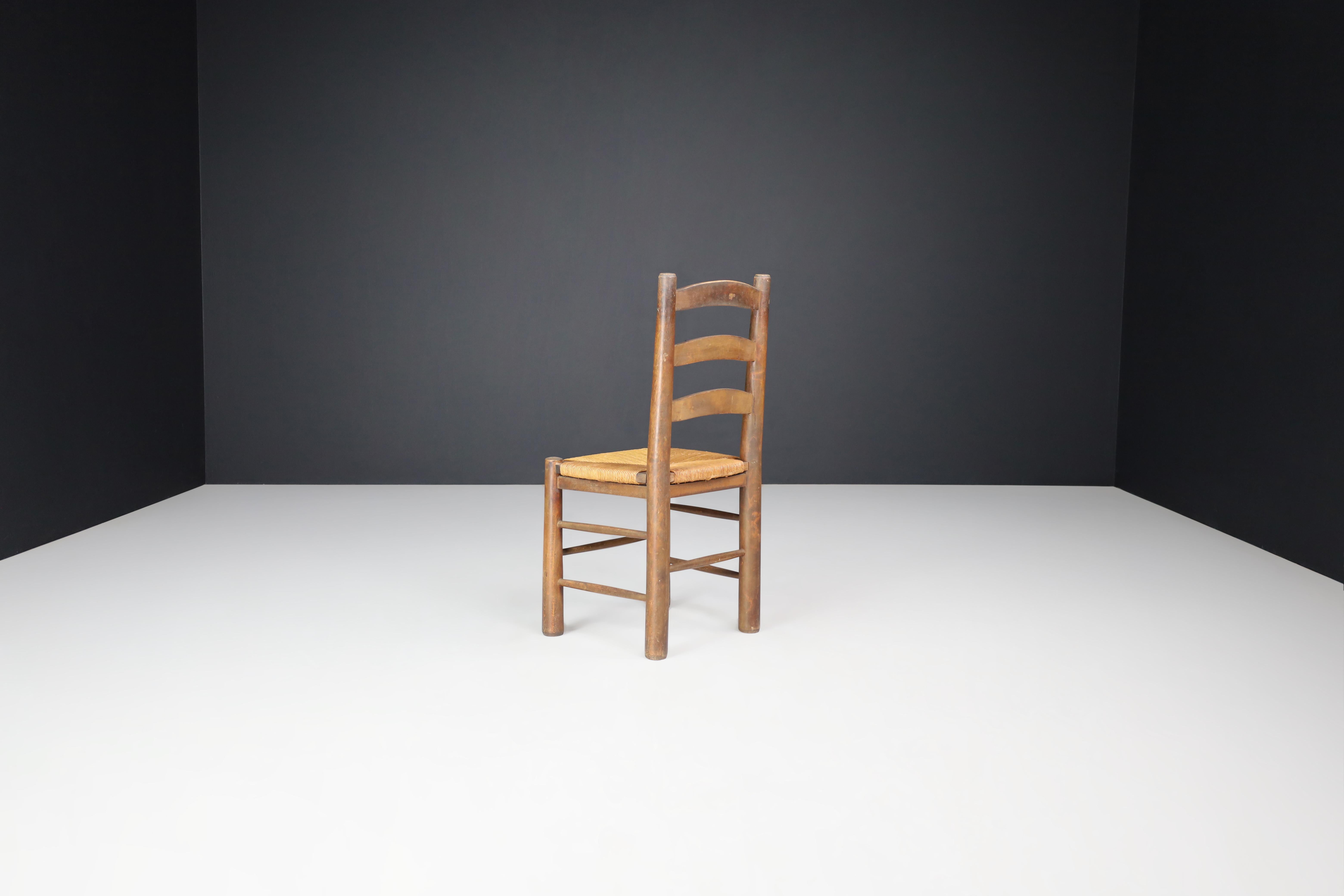 Georges Robert Dining Chairs in Oak and Rush, France, 1950s For Sale 2